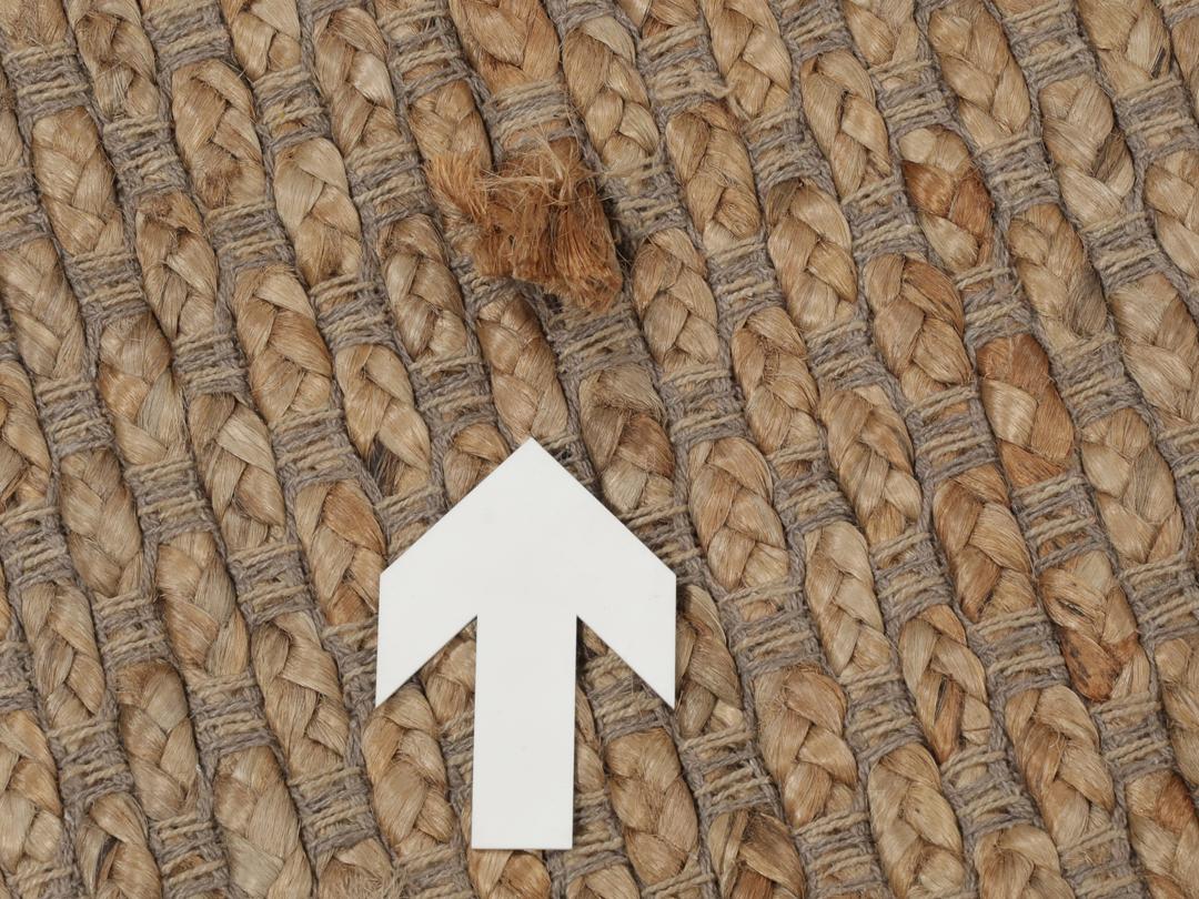 Håndvevd beige juteteppe fra India