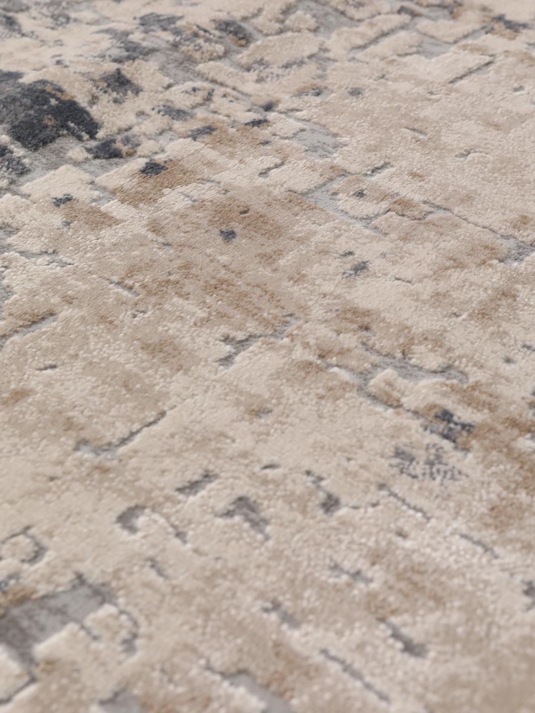 grijs en beige tapijt