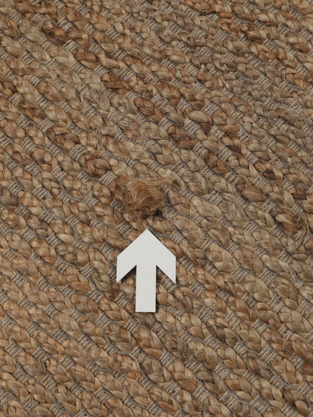 Håndvevd juteteppe fra India i en naturlig beige farge