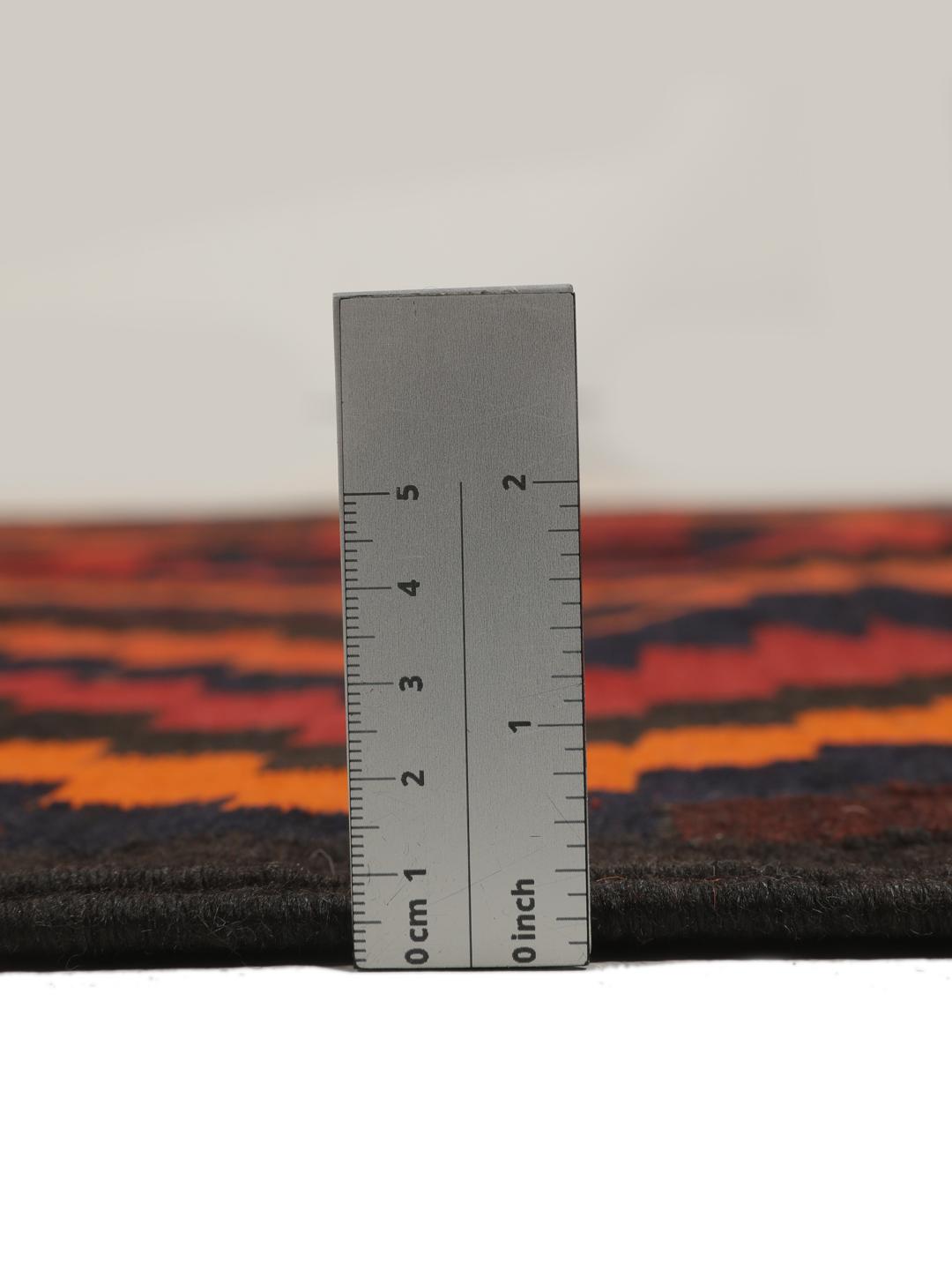 Chemin de table Kelim afghan tissé à la main avec un motif géométrique en losanges rouge foncé et orange
