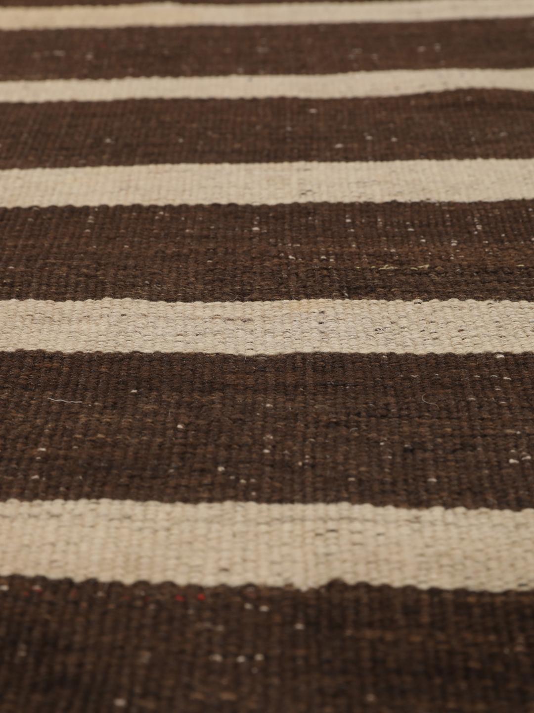 Kelim vintage afghan tissé à la main avec des rayures marron et beige
