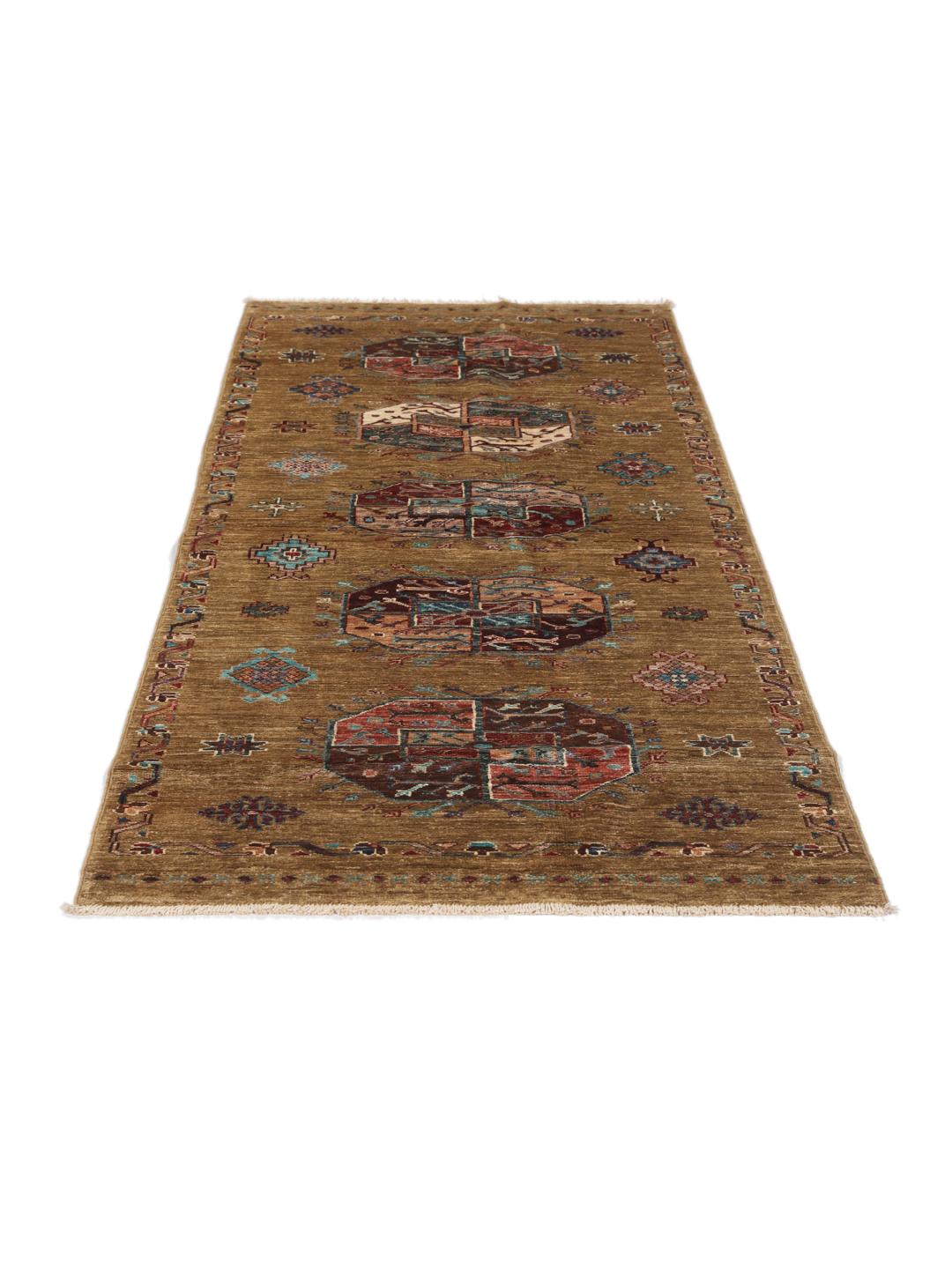 Handgeknoopte Afghaanse loper met geometrische medaillons in bruine en meerkleurige tinten.