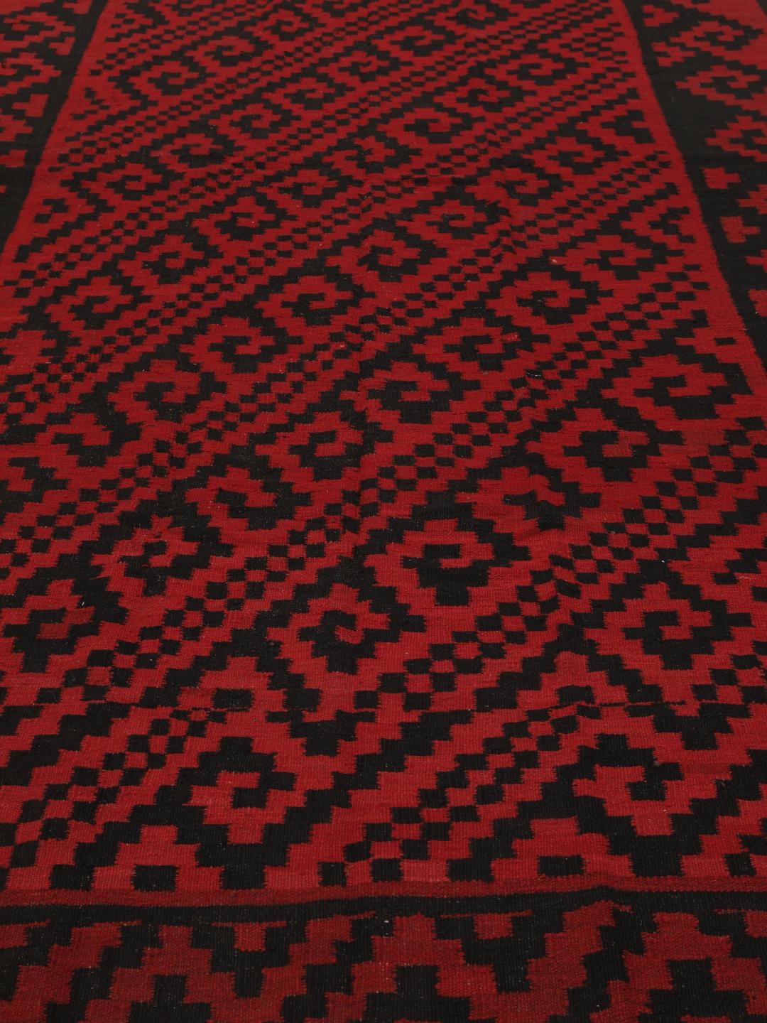 Vintage håndvævet afghansk Kelim-tæppe i rød og sort med geometriske mønstre