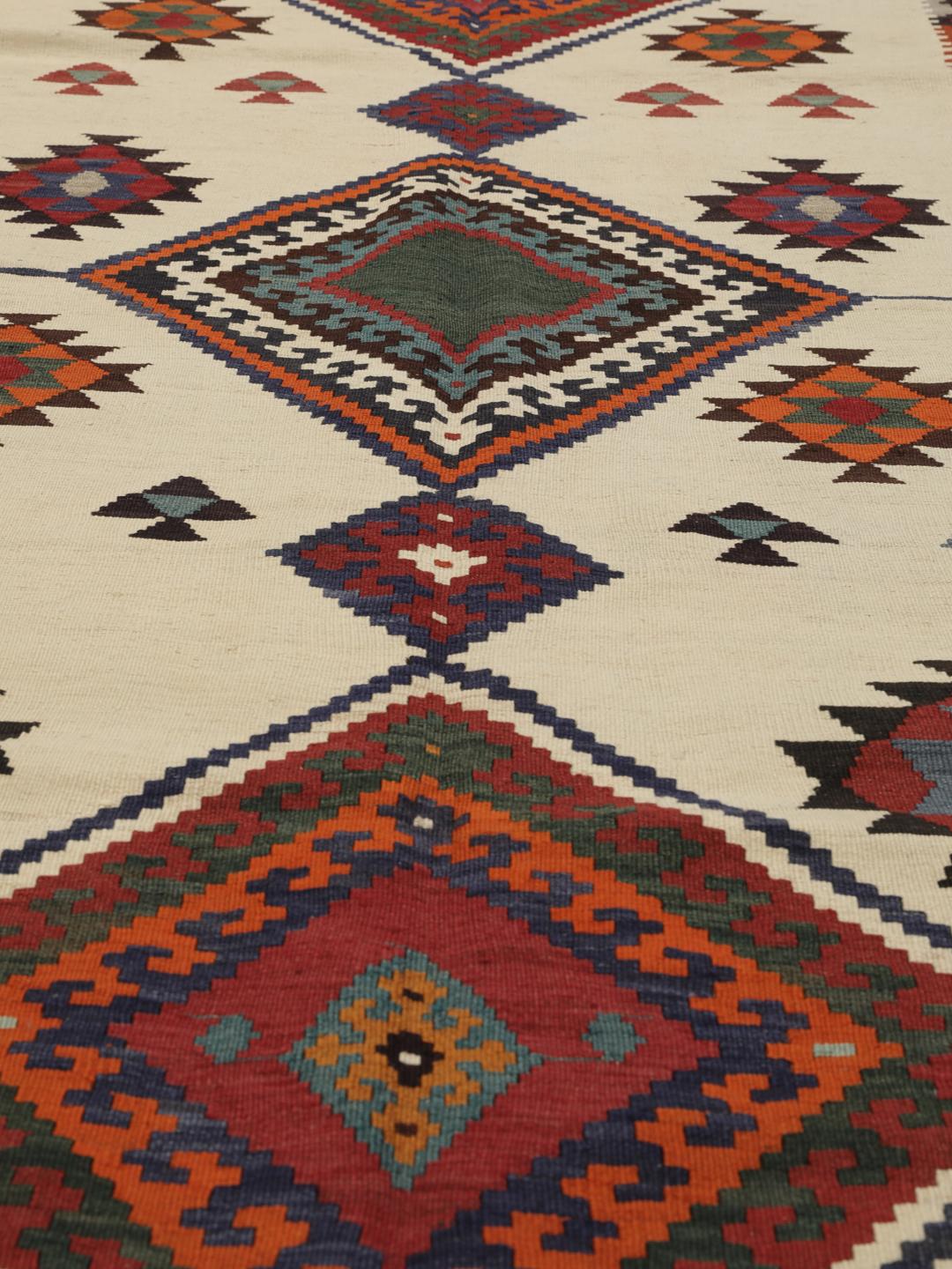 Håndvævet vintage Kelim-tæppe fra Mellemøsten i multicolor
