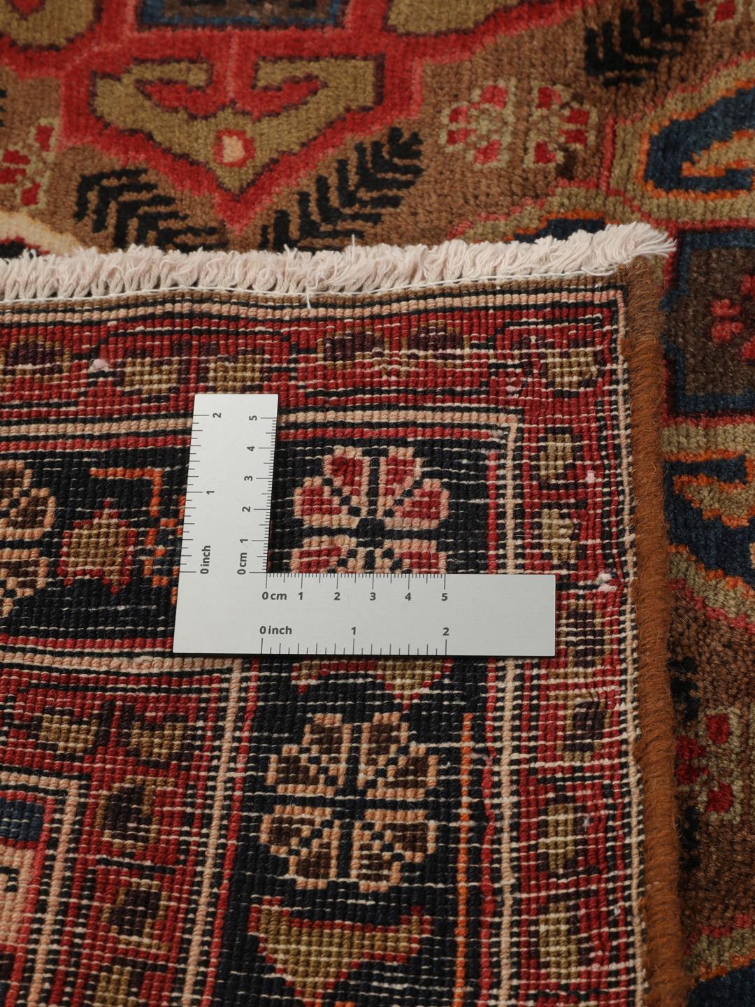 Handgeknoopt Hamadan tapijt uit het Midden-Oosten in multikleurige wol