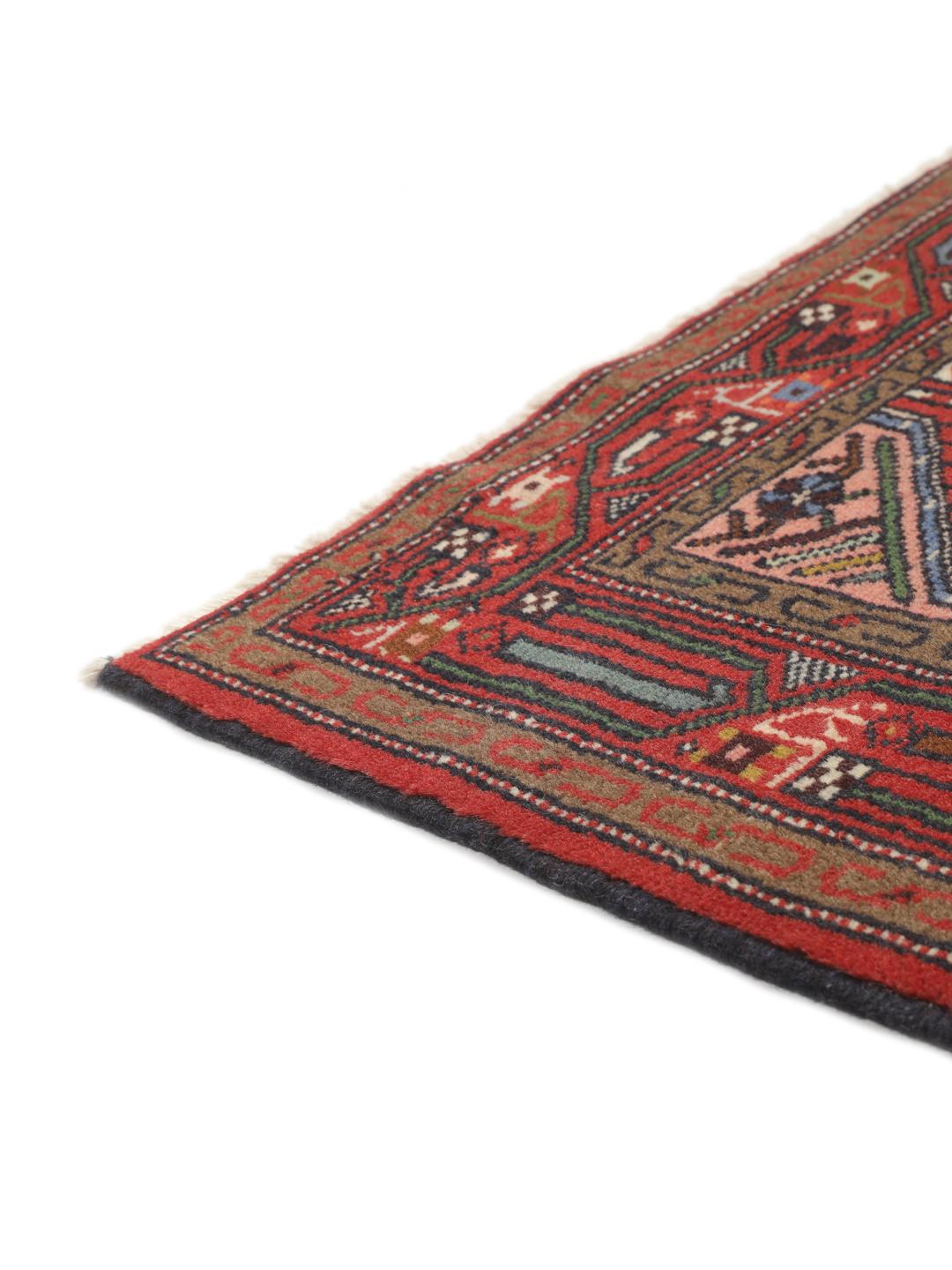Handgeknoopte Hamadan loper uit het Midden-Oosten in rood- en beige tinten