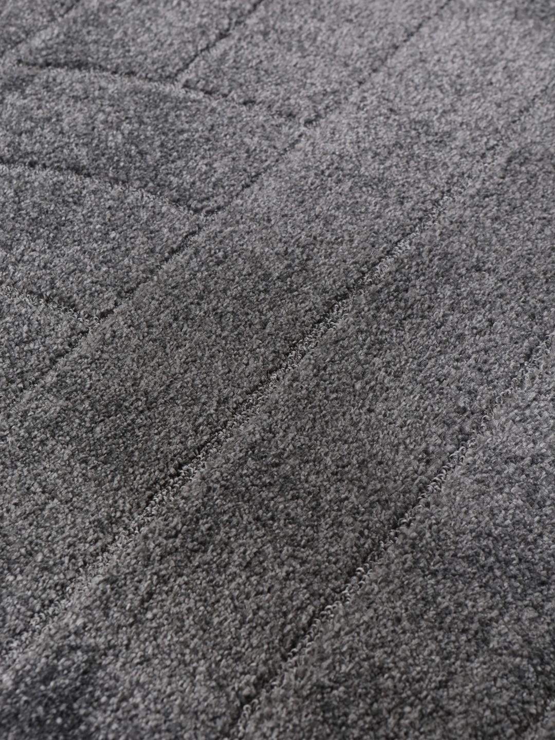 
    Mylla - Dark grey - 160 x 230 cm
  
