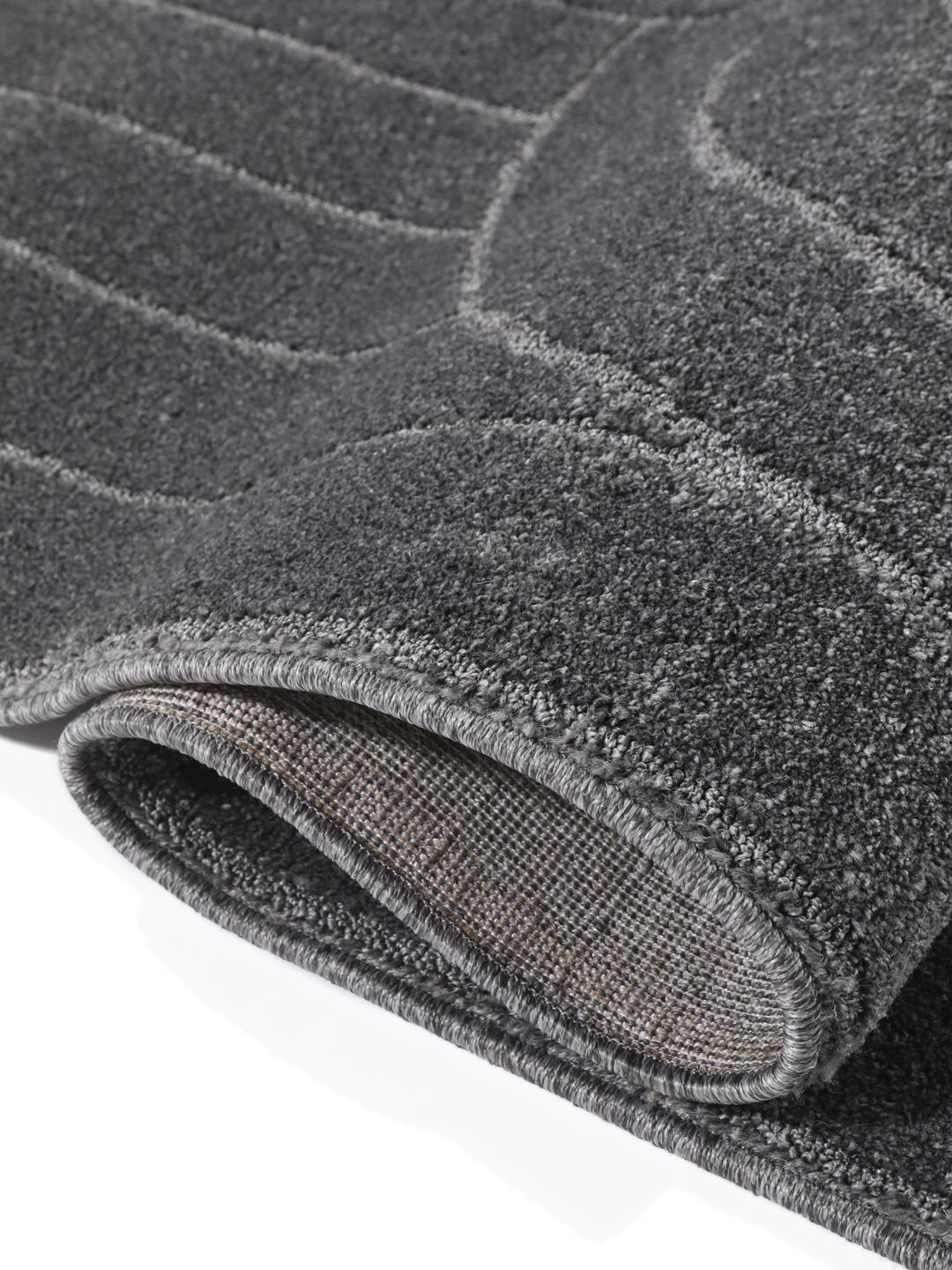 
    Mylla - Dark grey - 160 x 230 cm
  