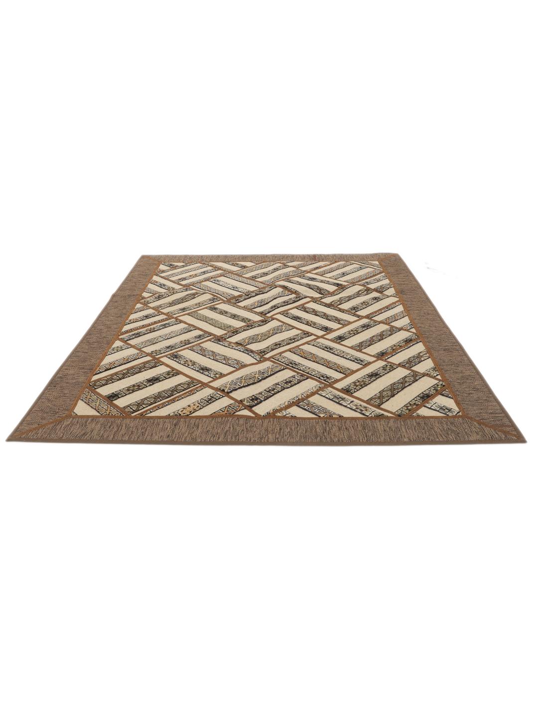 Tapis patchwork artisanal du Moyen-Orient dans des tons beige et marron