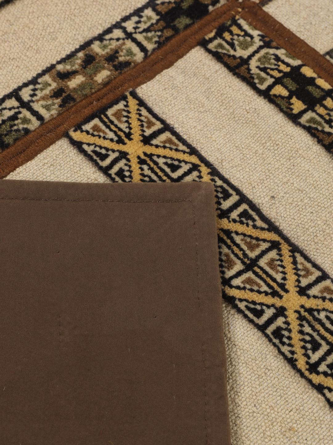 Tapis patchwork artisanal du Moyen-Orient dans des tons beige et marron