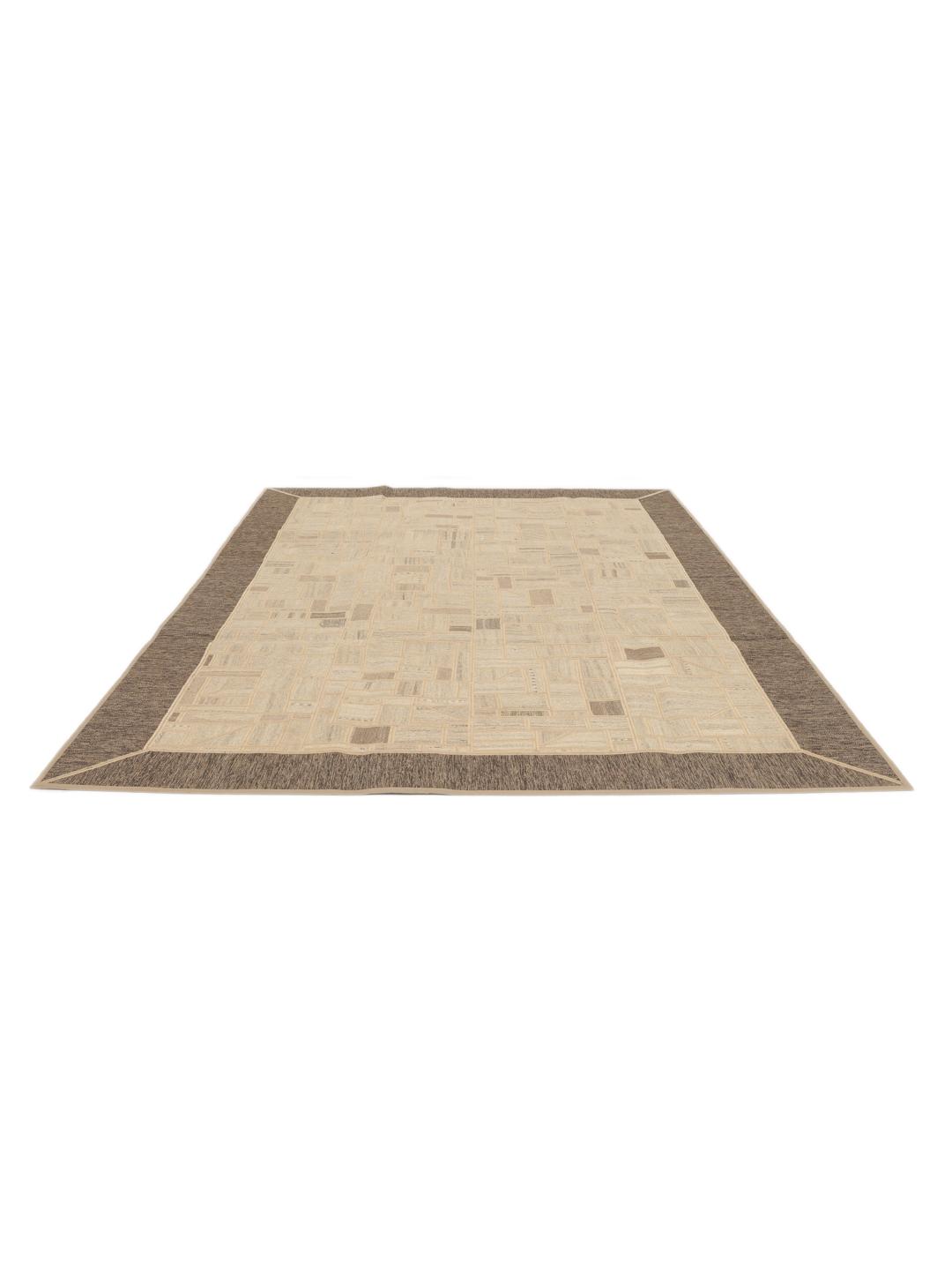 Handgeweven patchwork tapijt uit het Midden-Oosten in beige en bruine tinten