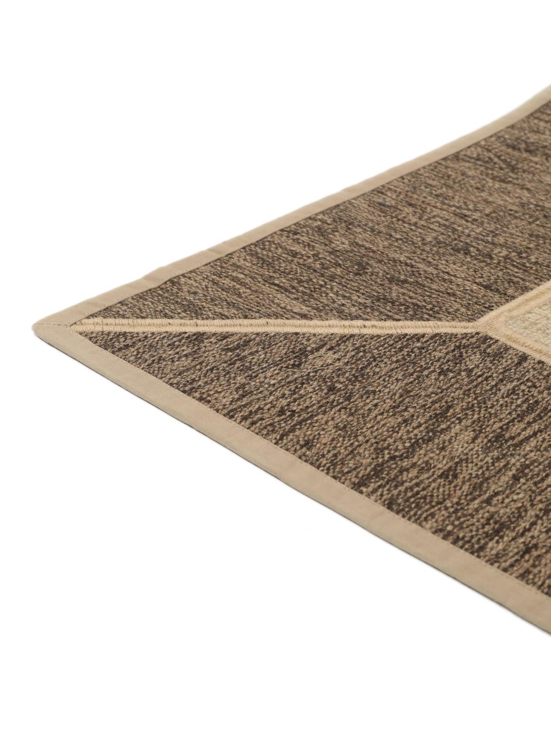 Handgeweven patchwork tapijt uit het Midden-Oosten in beige en bruine tinten