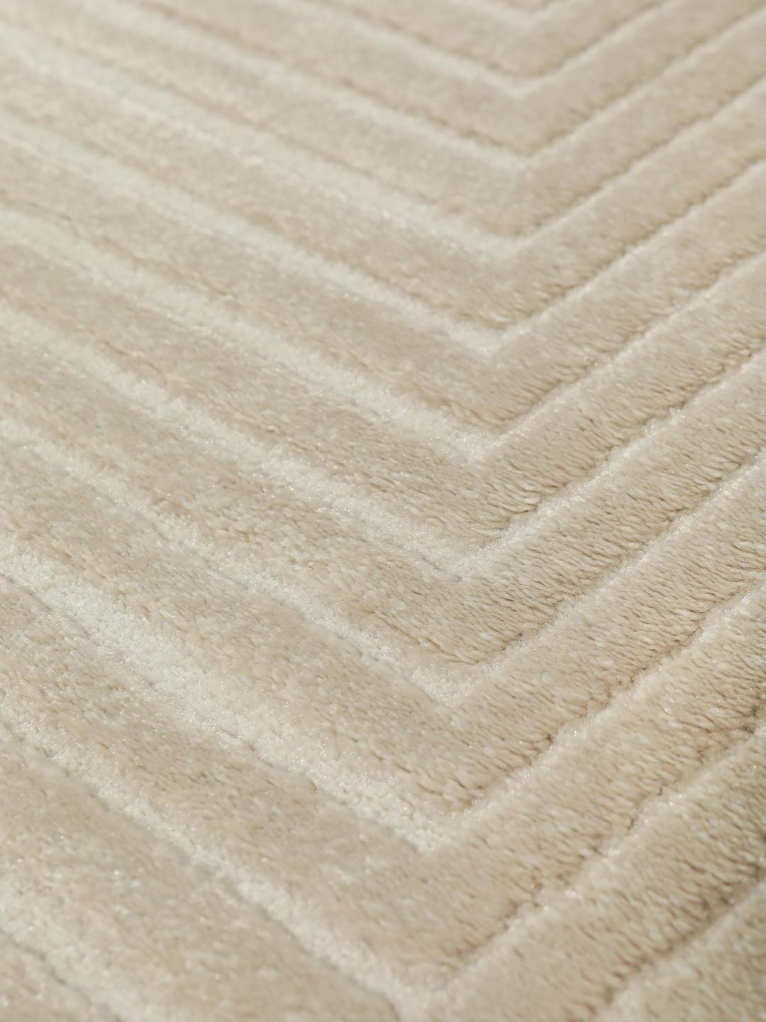 
    Illusion - Cream white - 200 x 300 cm
  