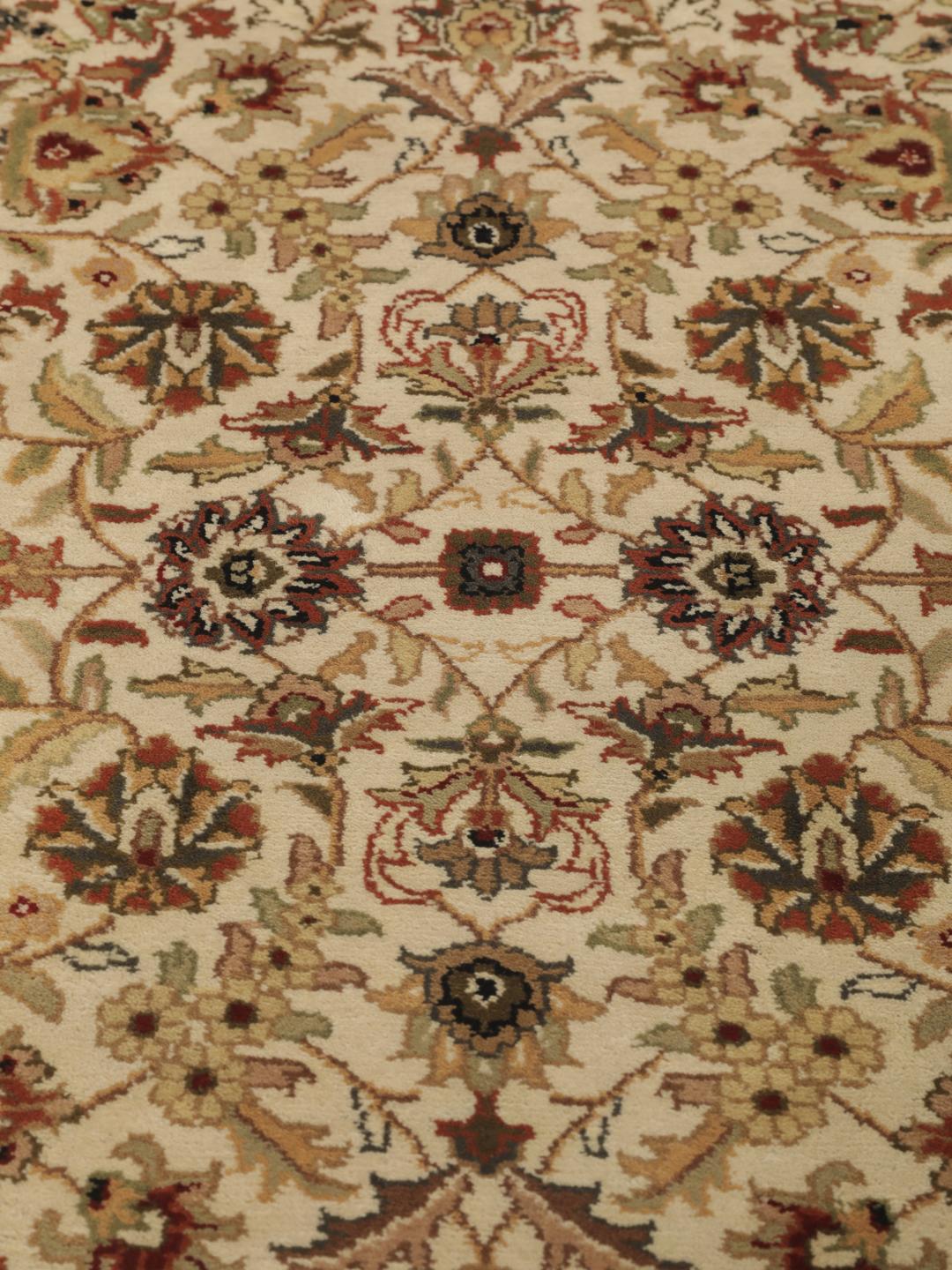Håndknyttet Sarough American løber fra Indien med beige bund og blomstermotiver