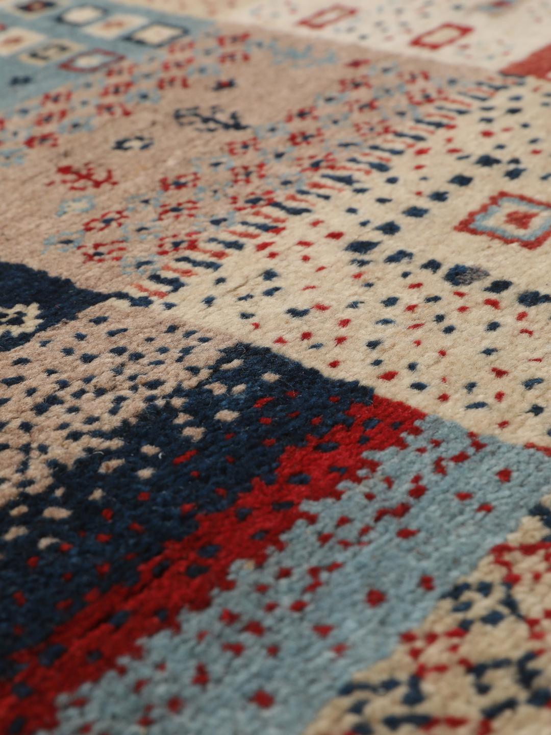 Ręcznie wiązany dywan Gabbeh Loribaft z Indii z wielokolorowym wzorem patchwork