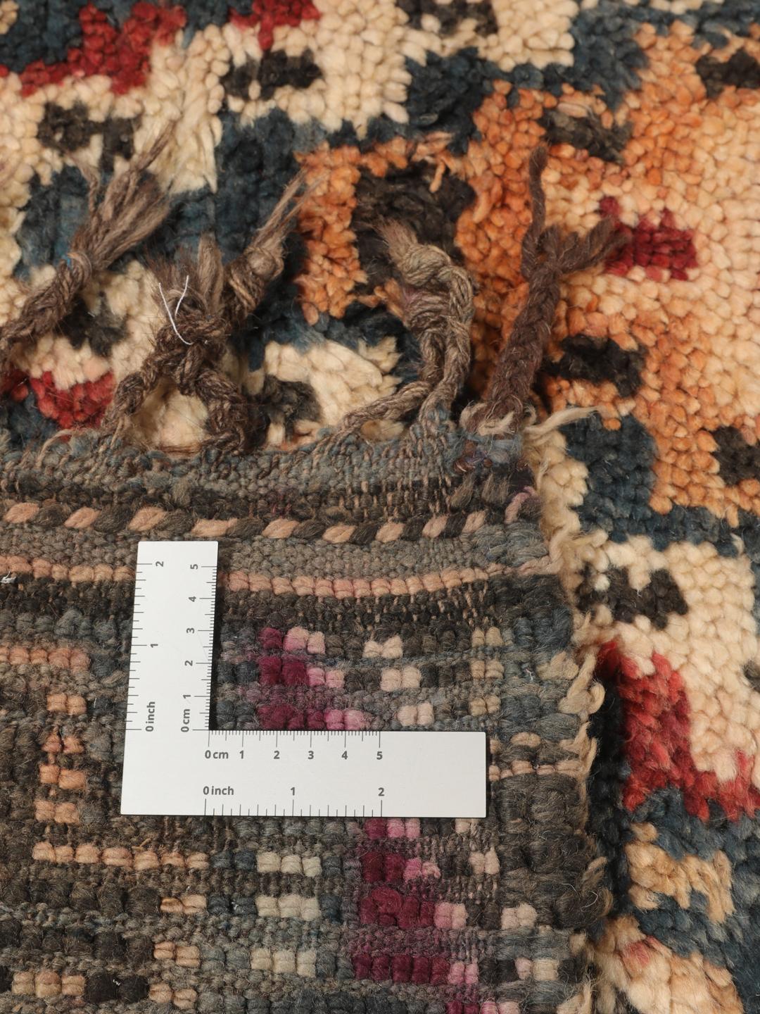 Vintage handgeknüpfter marokkanischer Berberteppich mit geometrischen Rautenmustern in mehrfarbig