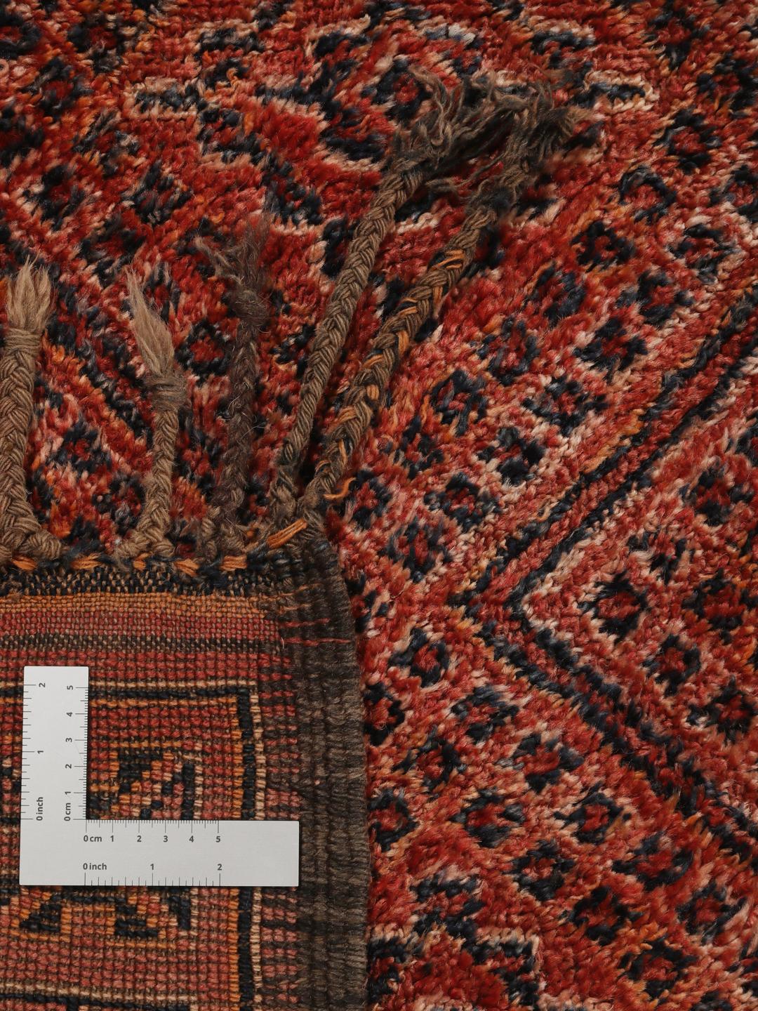 Vintage handgeknüpfter Marokkanischer Berber Beni Ourain Teppich mit rotem Rautenmuster