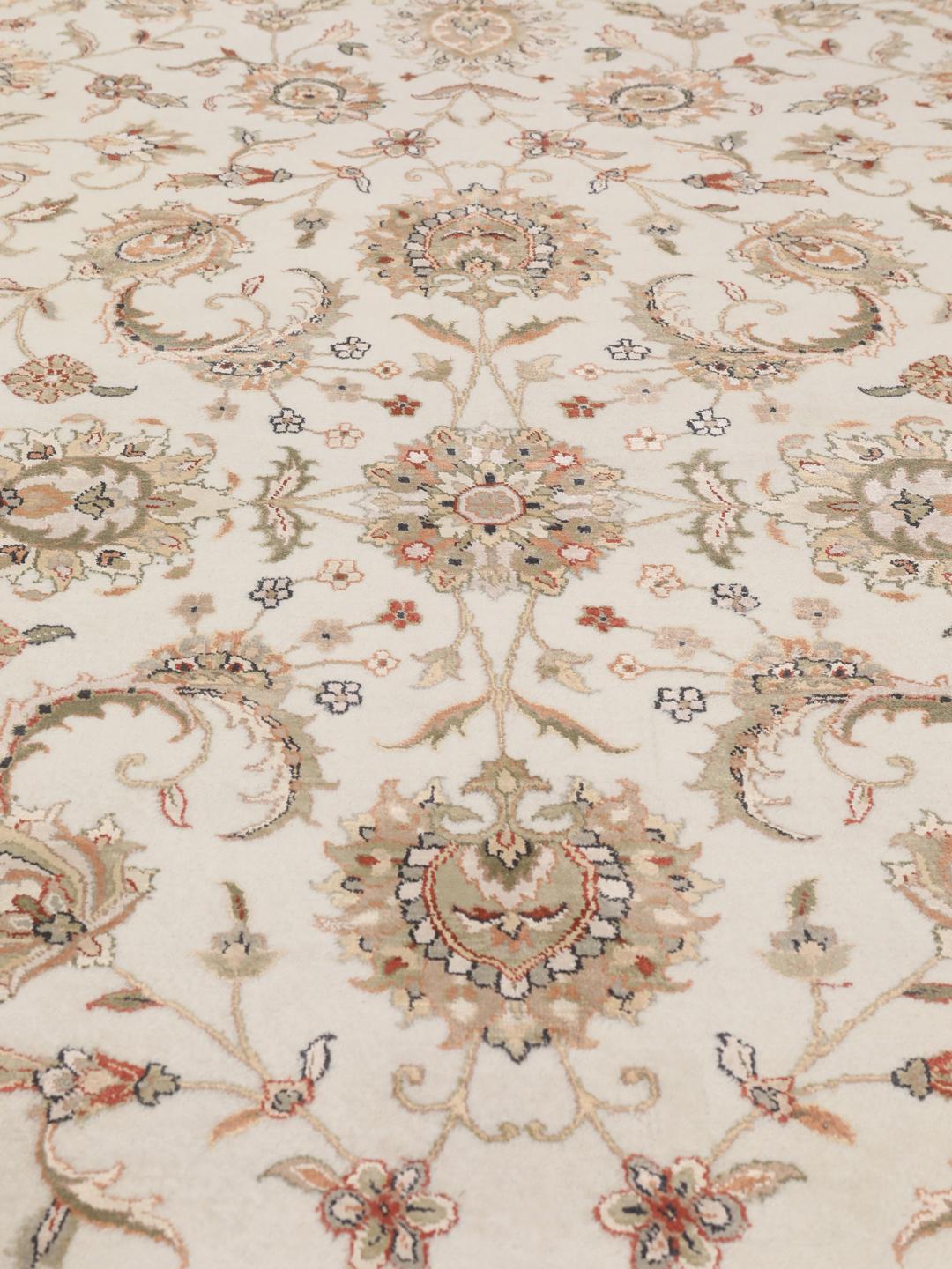 
    Sarough American - Braun / Orange - 242 x 243 cm
  