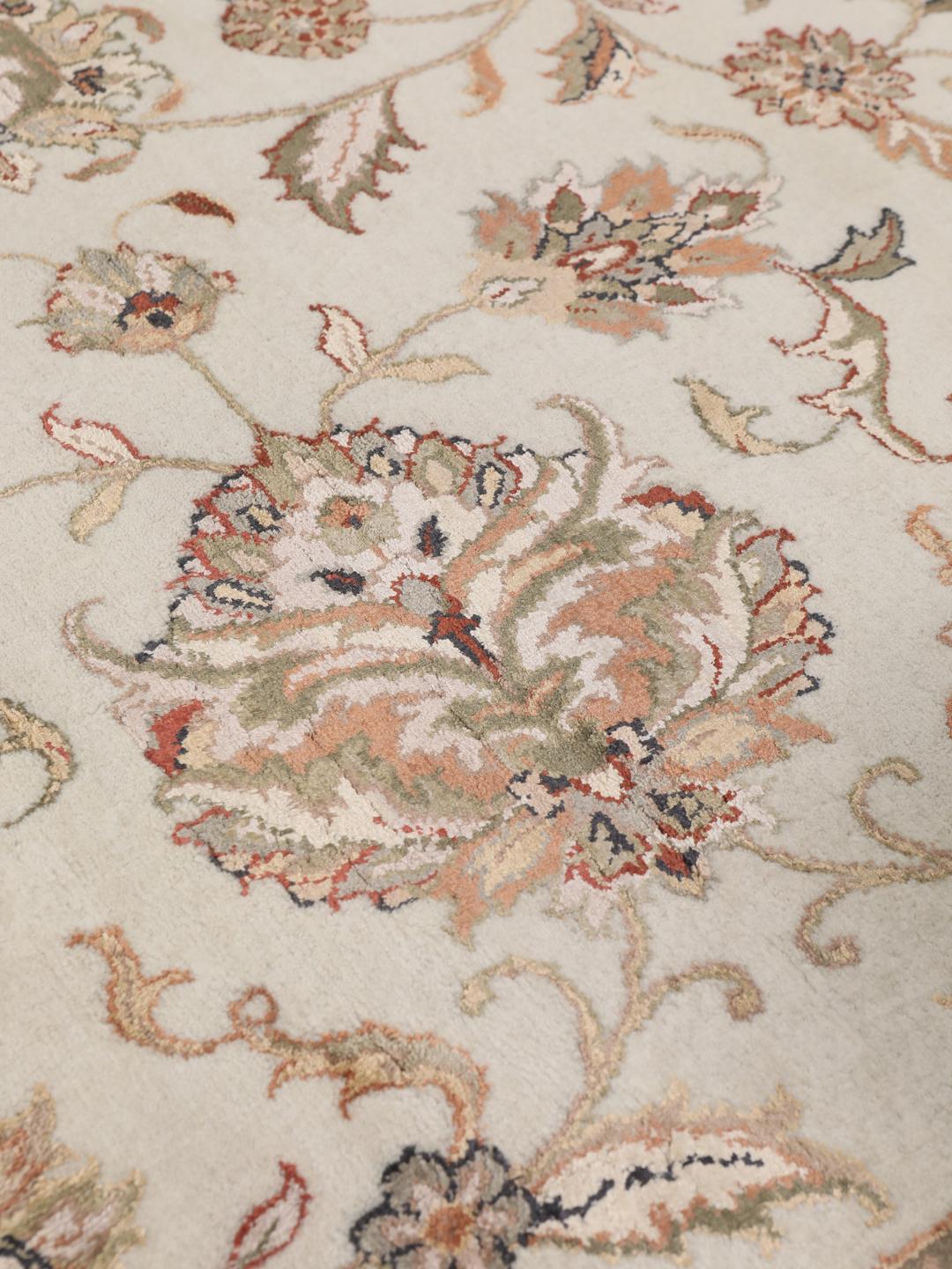 
    Sarough American - Braun / Orange - 242 x 243 cm
  