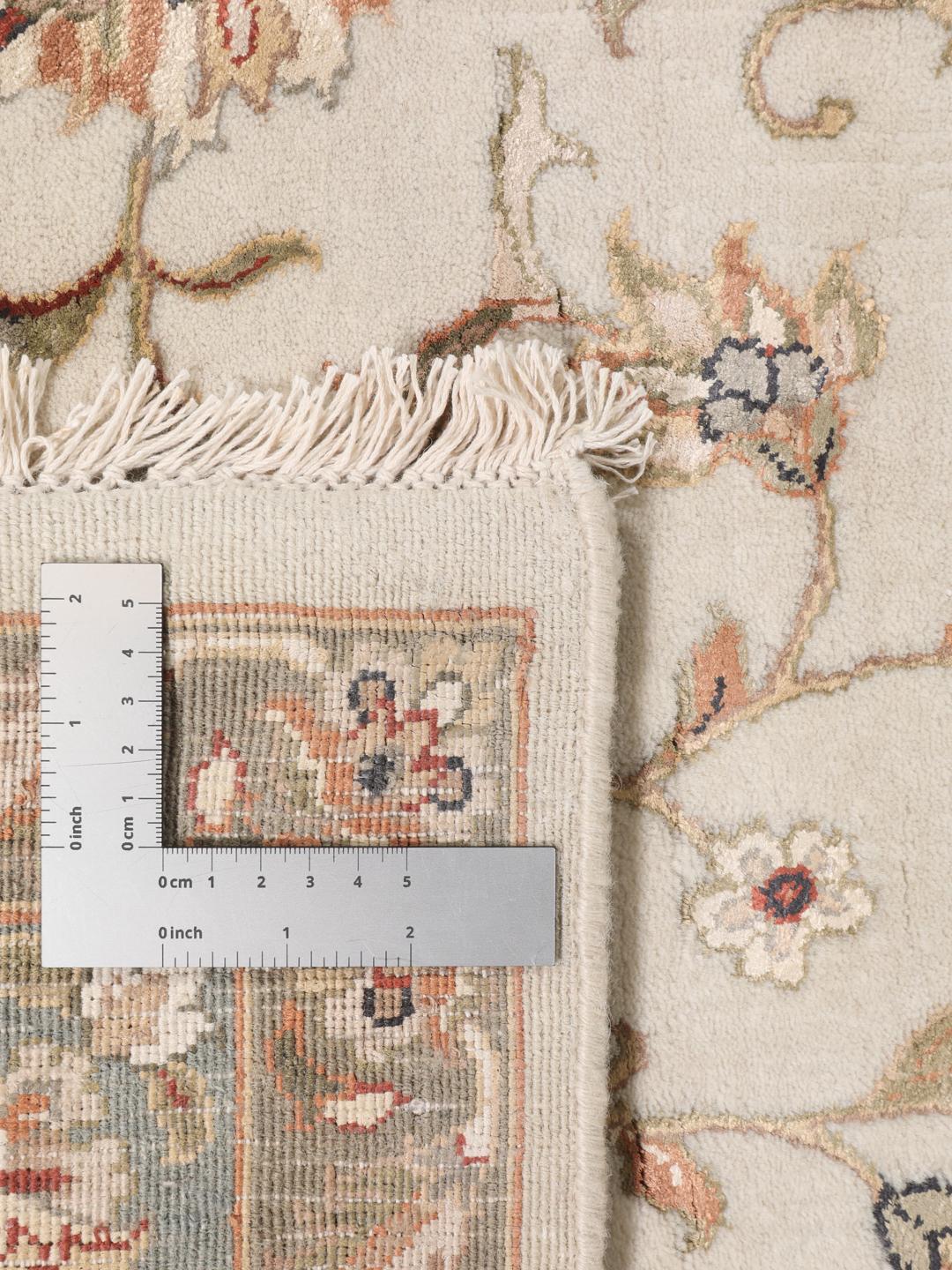 
    Sarough American - Braun / Orange - 242 x 243 cm
  