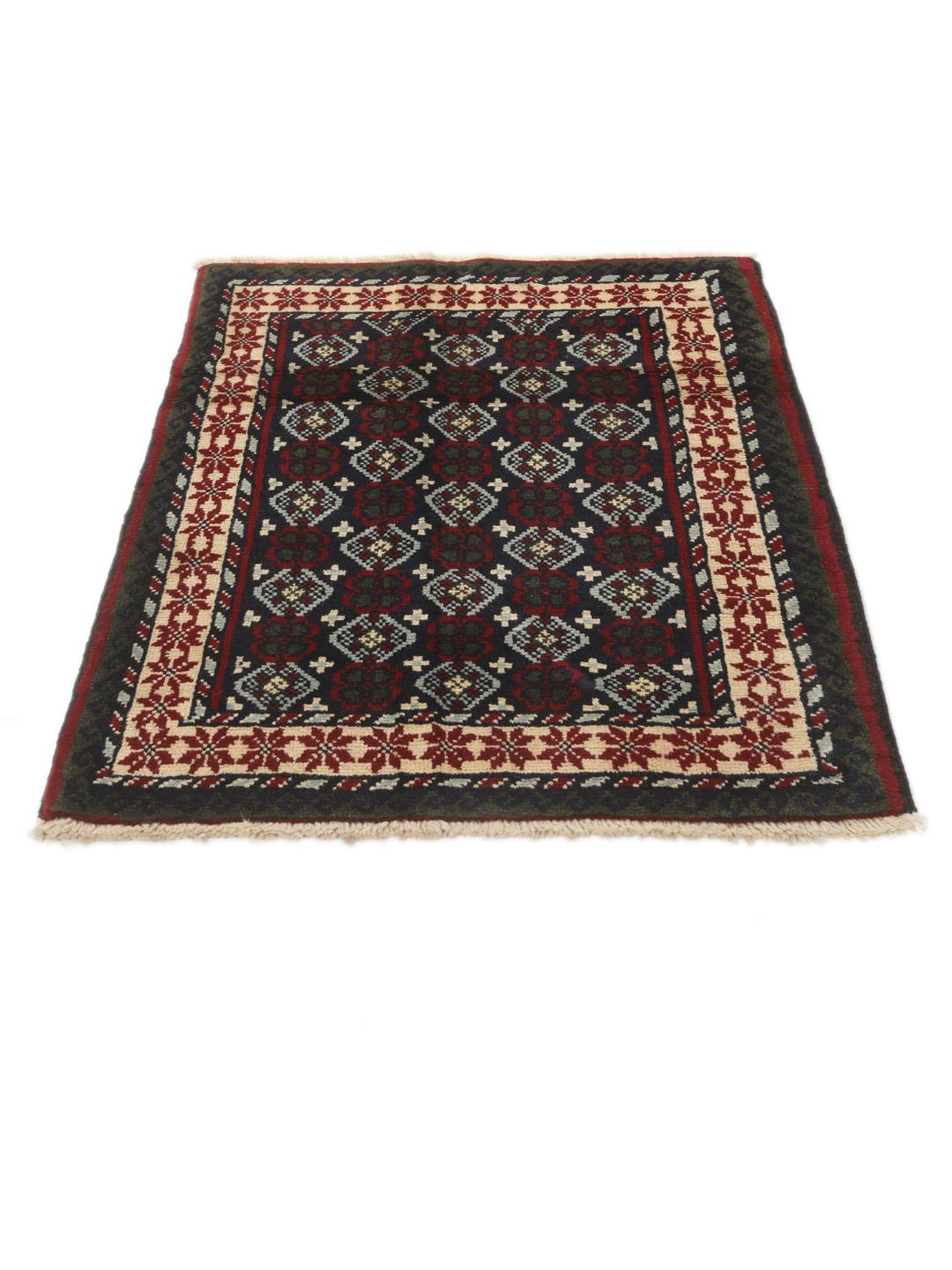 Handgeknoopt tapijt uit het Midden-Oosten met geometrische motieven in donkerblauw en rood