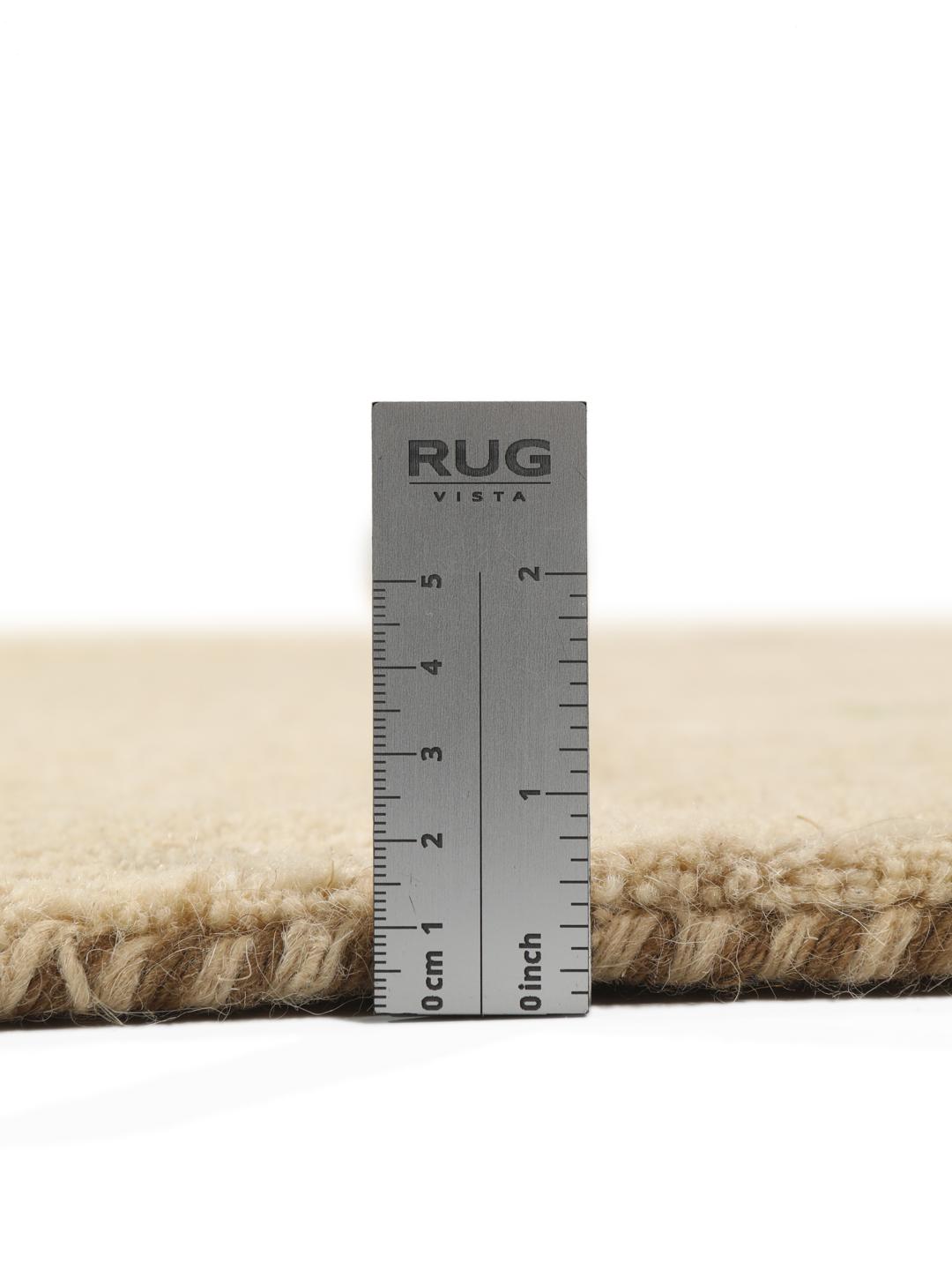 Beige vloerkleed met wollen pool