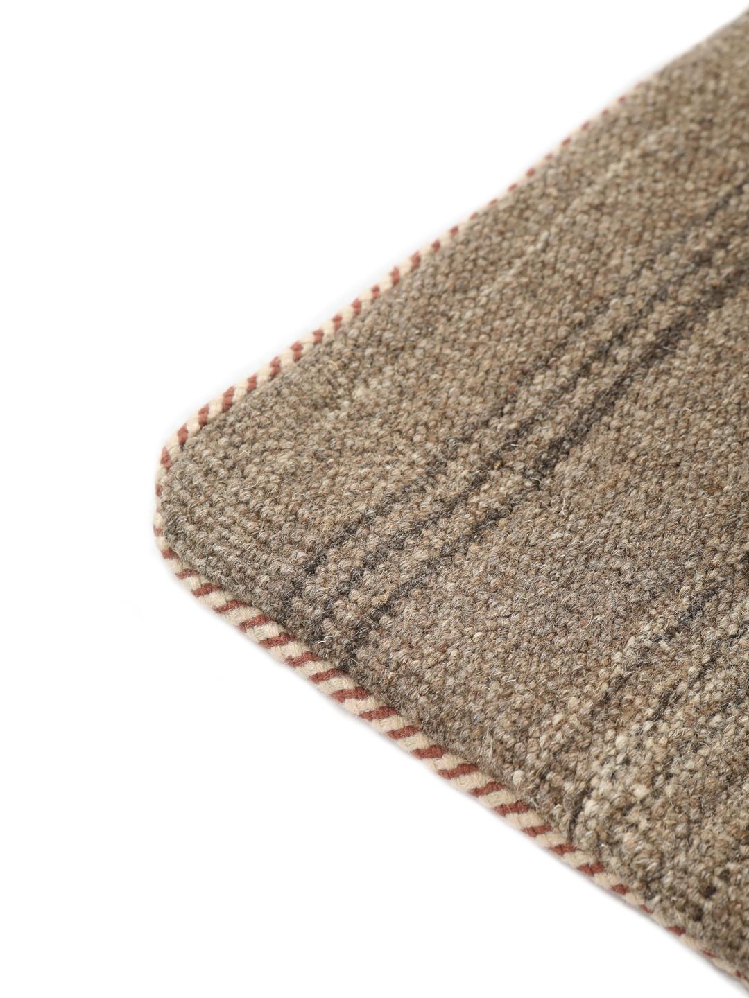 Handgemaakte patchwork wollen kussenslopen met neutrale tinten uit het Midden-Oosten