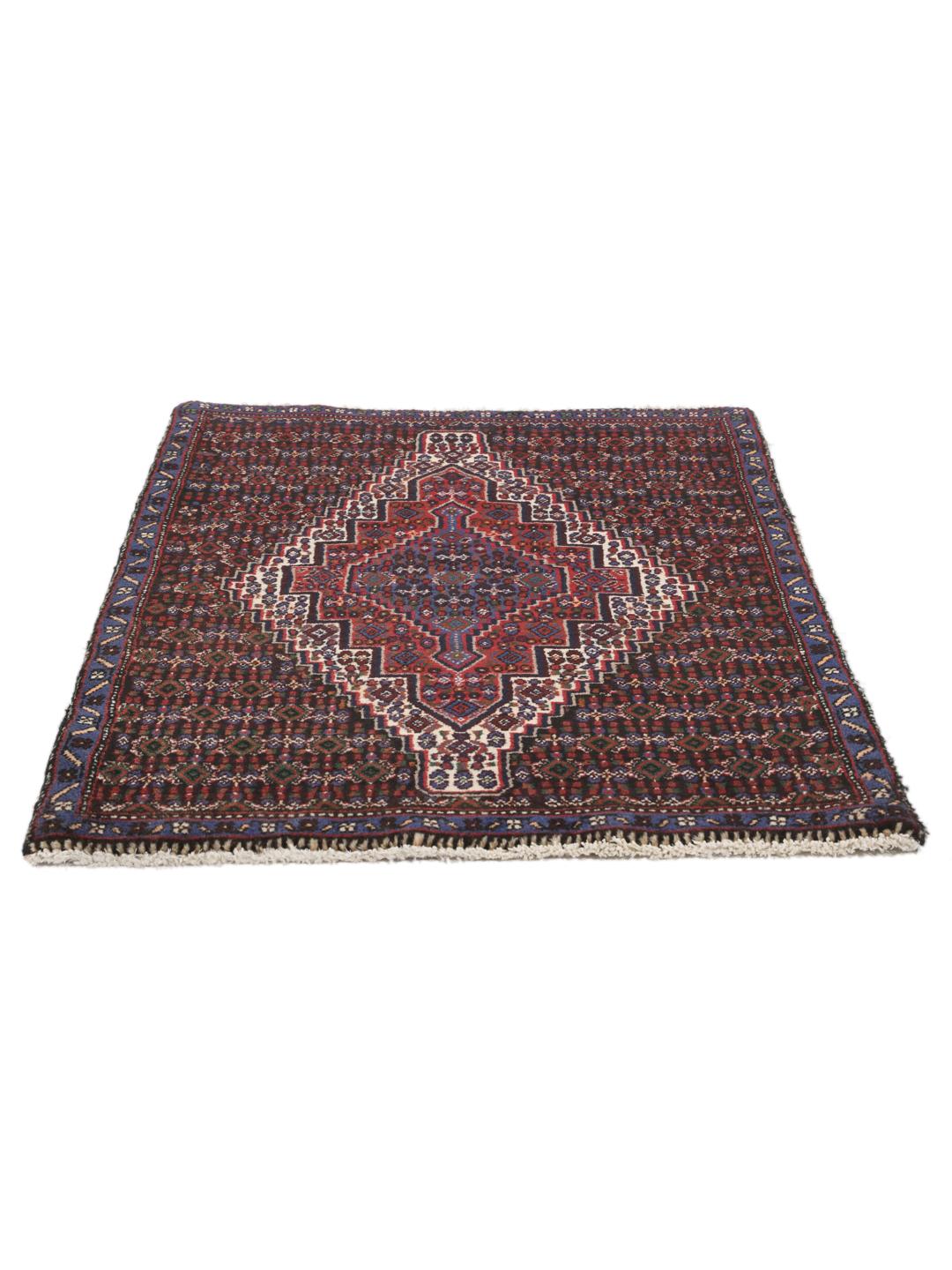 Tapis Senneh noué à la main du Moyen-Orient dans des tons rouge foncé et bleu foncé
