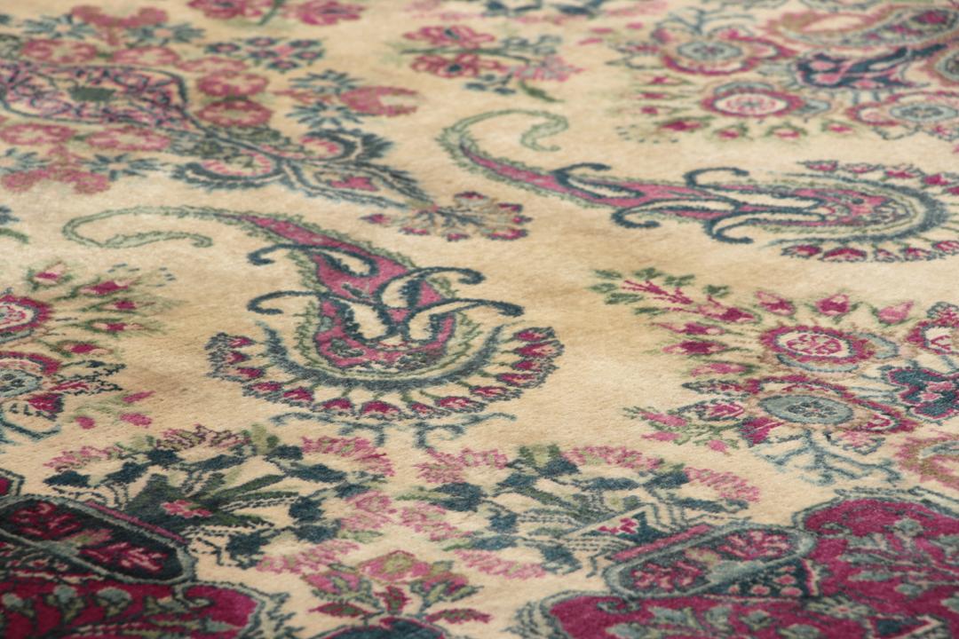 Håndlavet Hamadan Shahrbaf-tæppe fra Persien i røde farver