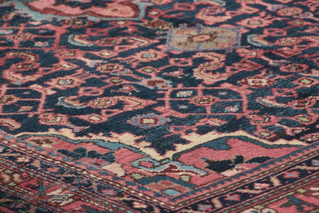 Hamadan tapijt uit het Midden-Oosten in donkerblauw en donkerrood