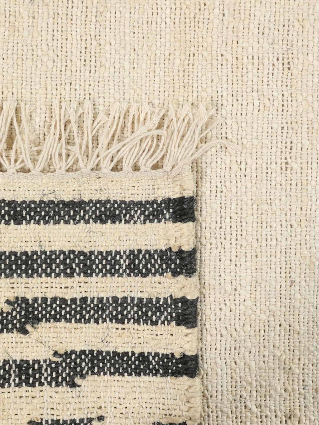 Line up Jute - Krem bijela / Crna - 200 x 300 cm