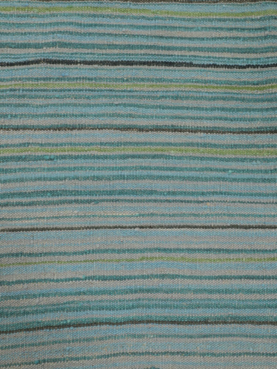 Handgeweven Afghaans Kilim tapijt met een gestreept lichtblauw en grijs patroon