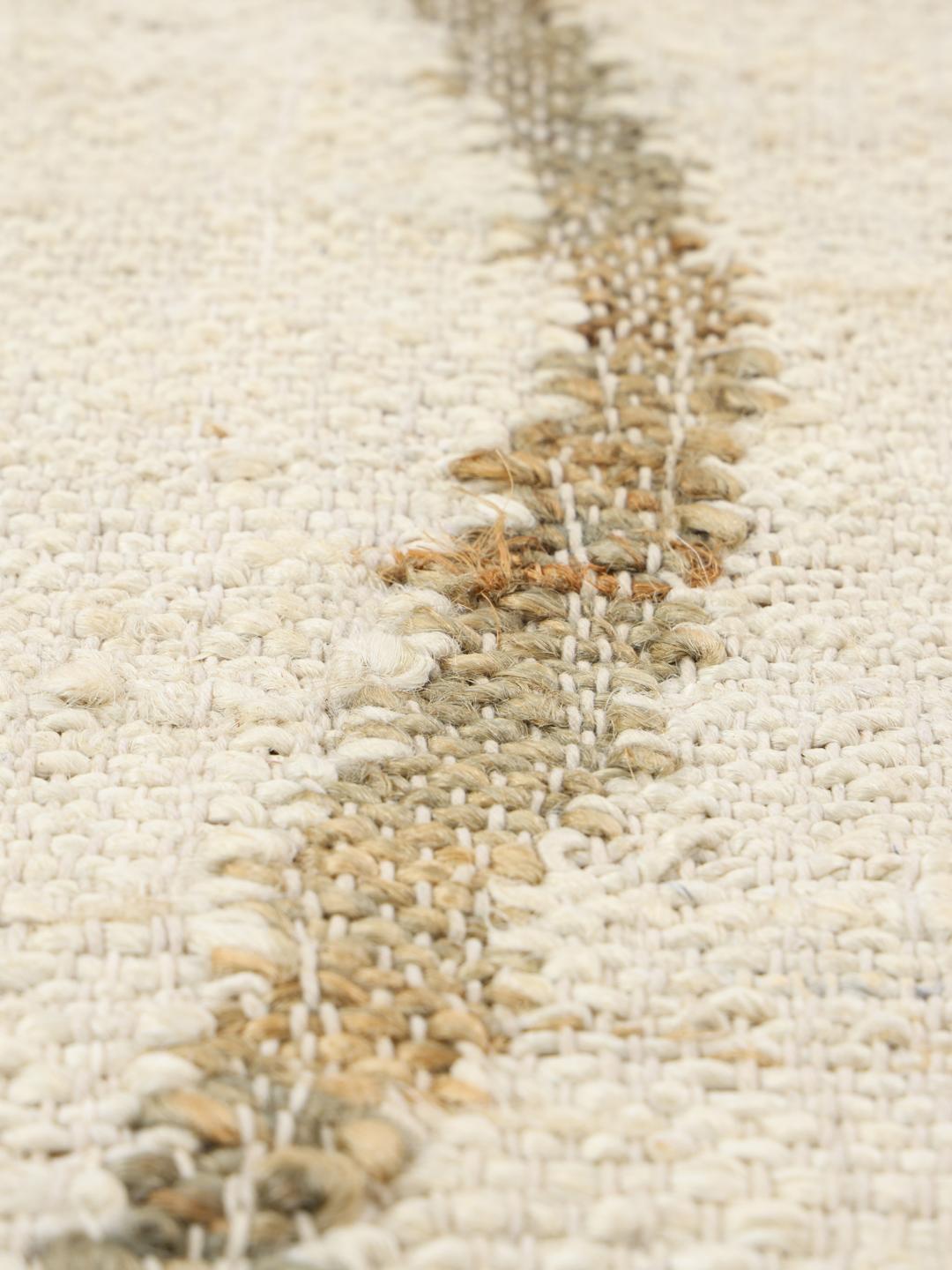 Native - Off white / Light grey - 250 x 350 cm