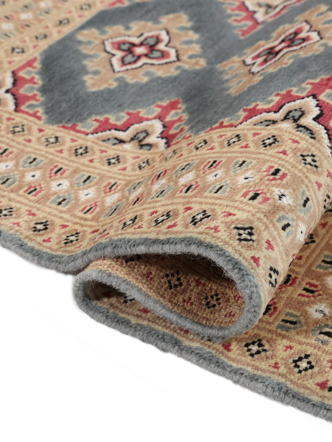 Hand-knotted Pakistan Bokhara 2ply rug in multicolor
