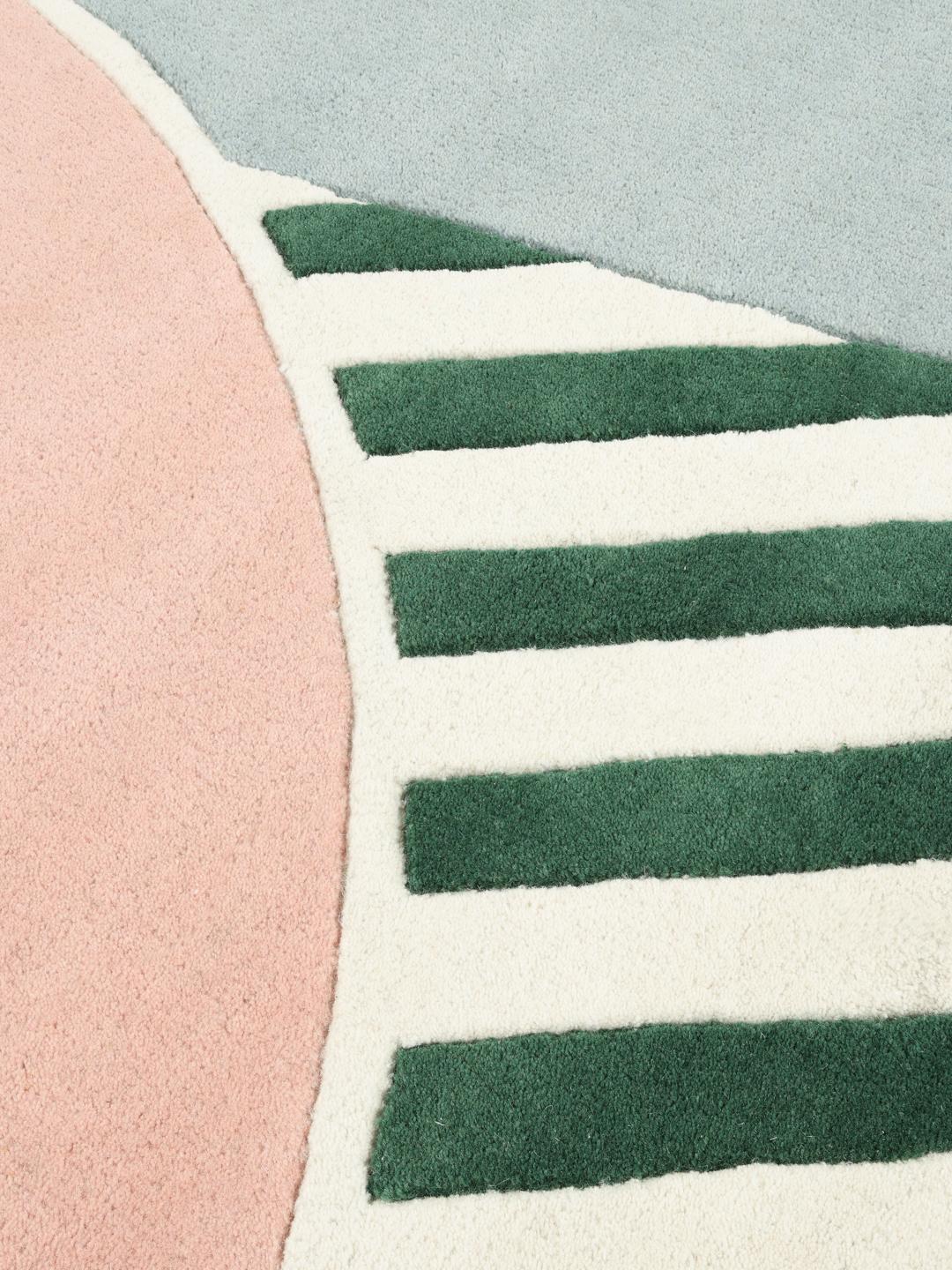Multicolor tapijt met geometrische patronen