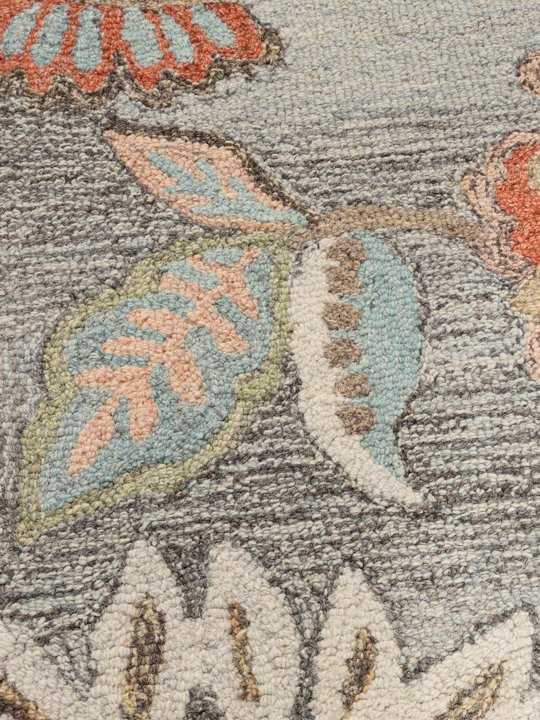 
    Rusty Flowers - Grey / Rust Red - 200 x 300 cm
  