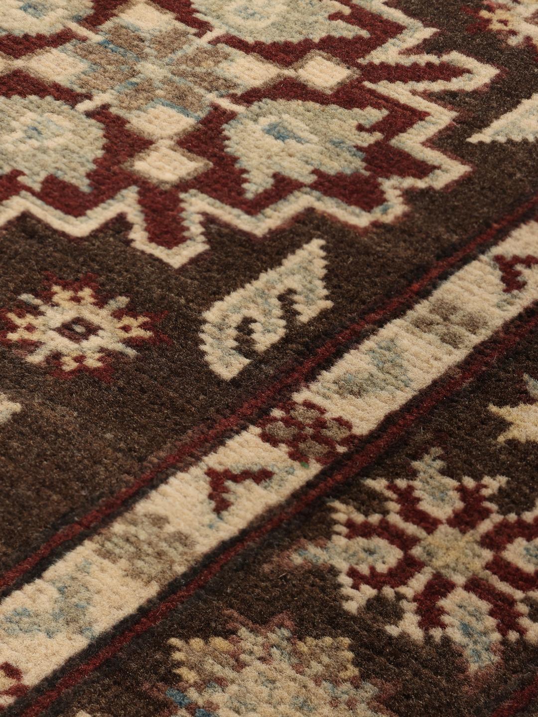 Handgeknoopte Afghaanse Kazak wollen loper in bruin met geometrische medaillons