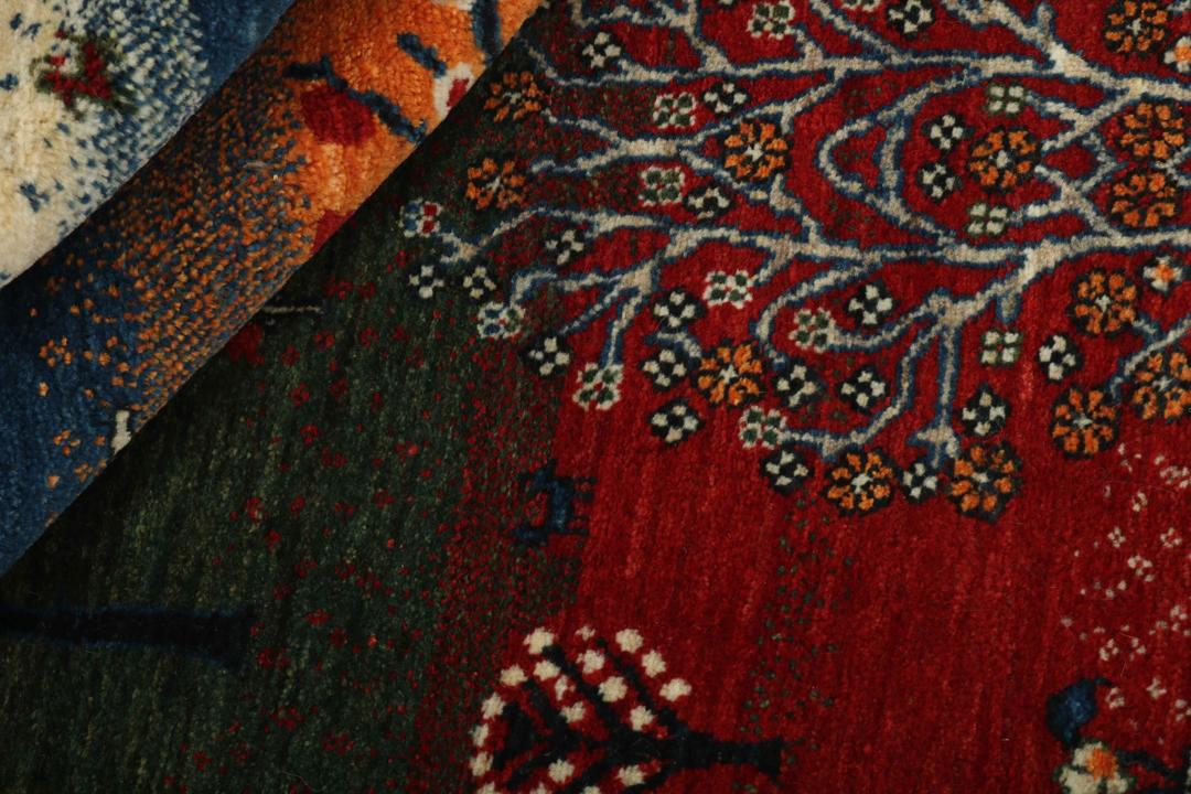 Gabbeh Fine - Black / Dark red - 119 x 186 cm