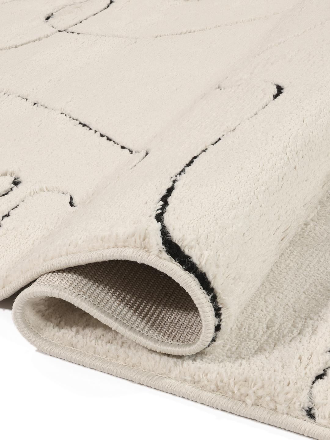 Line - Cream white / Black - 160 x 230 cm