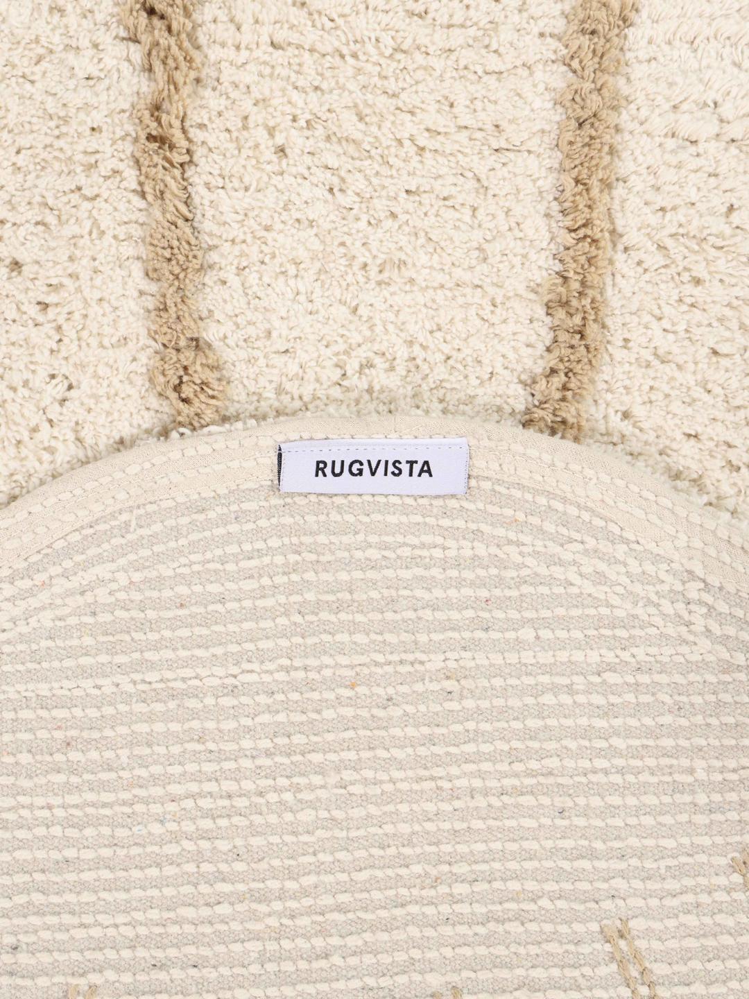 Off-white schelpvormig katoenen vloerkleed met machinewasbare eigenschappen