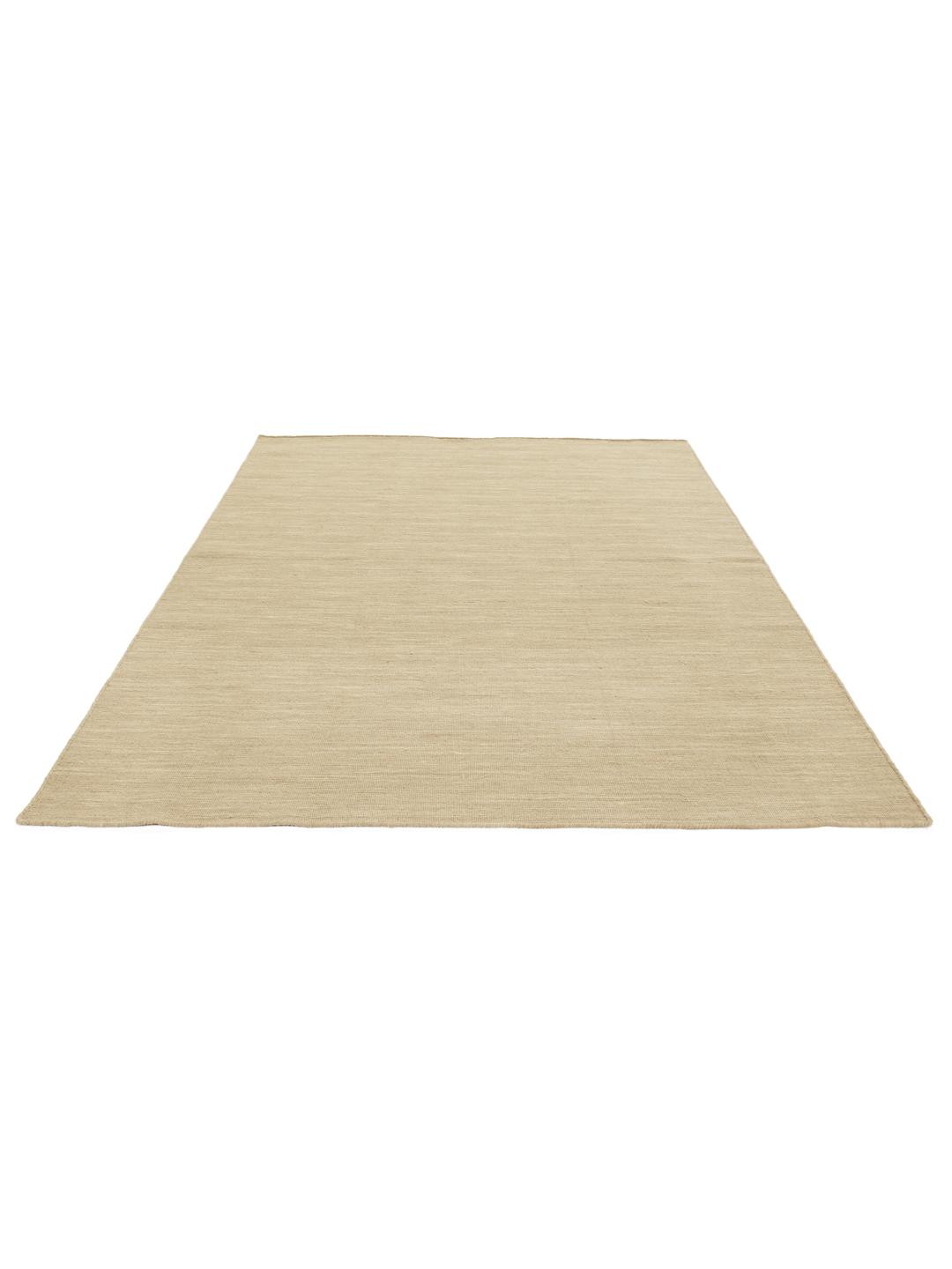 Beige fladvævet tæppe med lav luv