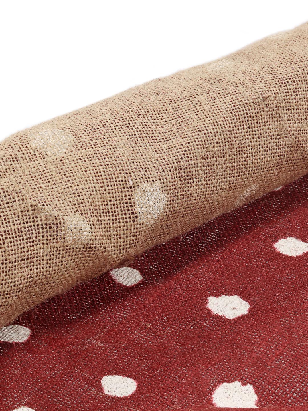 Winterland - Red / Beige - 120 x 120 cm