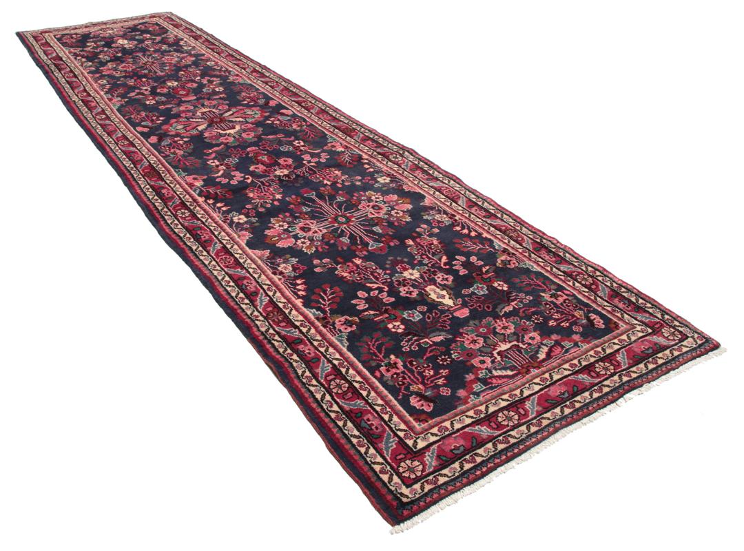 
    Hamadan - Black / Dark red - 102 x 401 cm
  