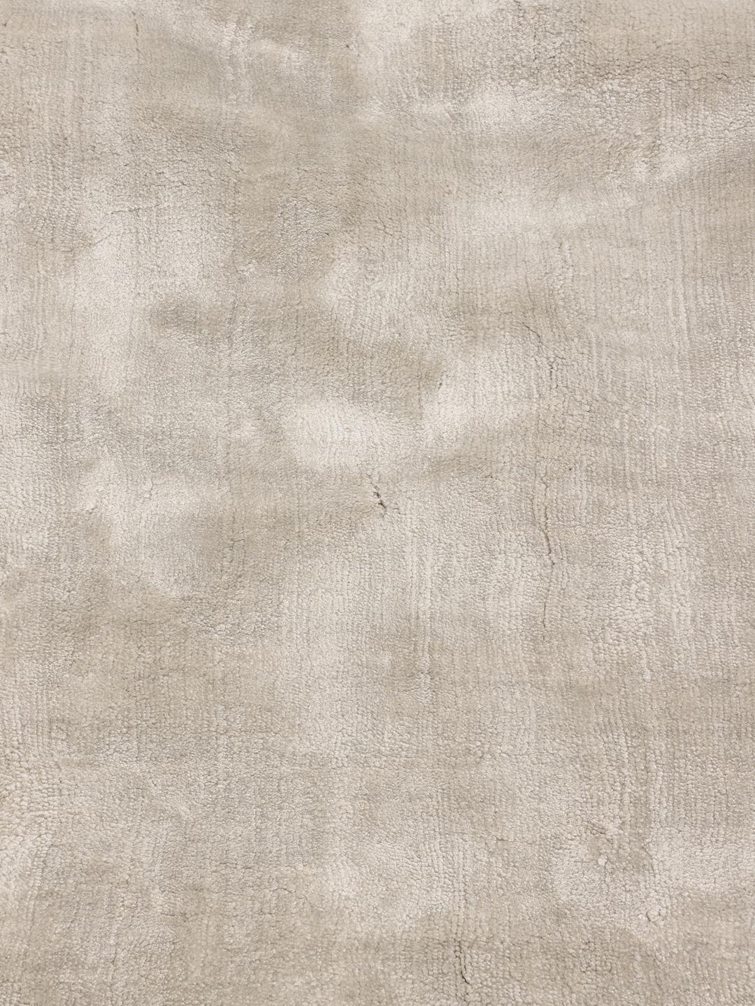 Beige tapijt met een subtiel, modern ontwerp