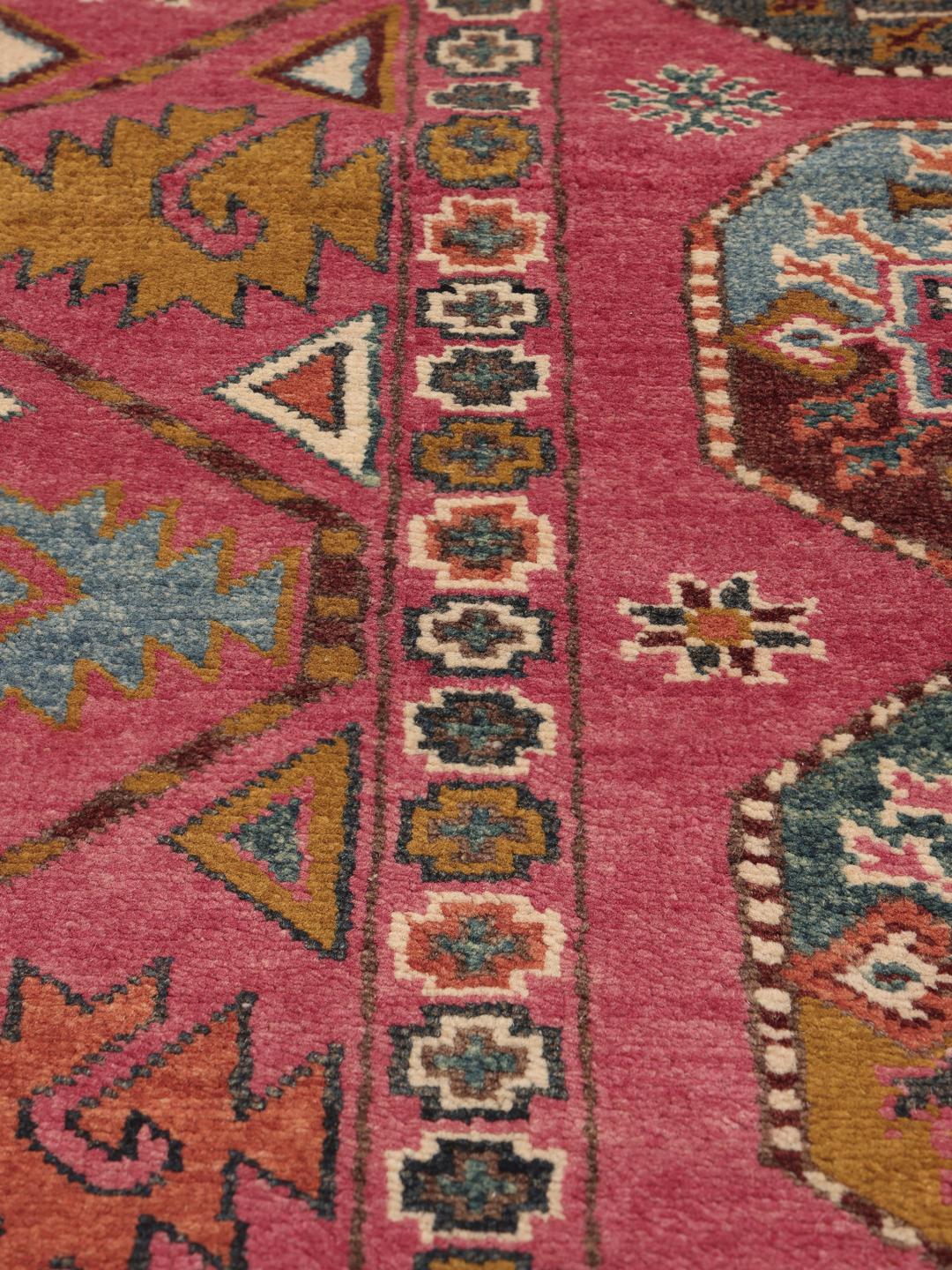 Kazak Fine - Mørkerød / Rød - 151 x 199 cm