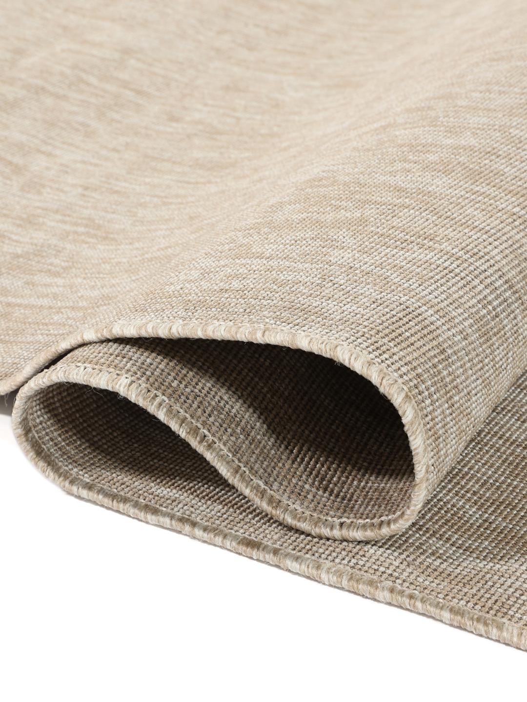 Beige loper
