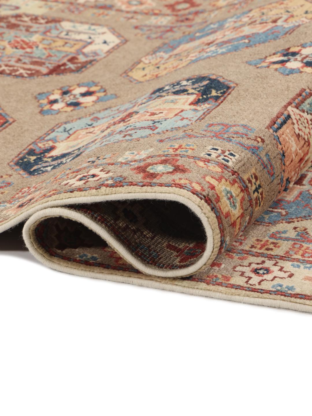 Handgeknoopt Afghaans Kazak-tapijt met een beige veld en geometrische motieven