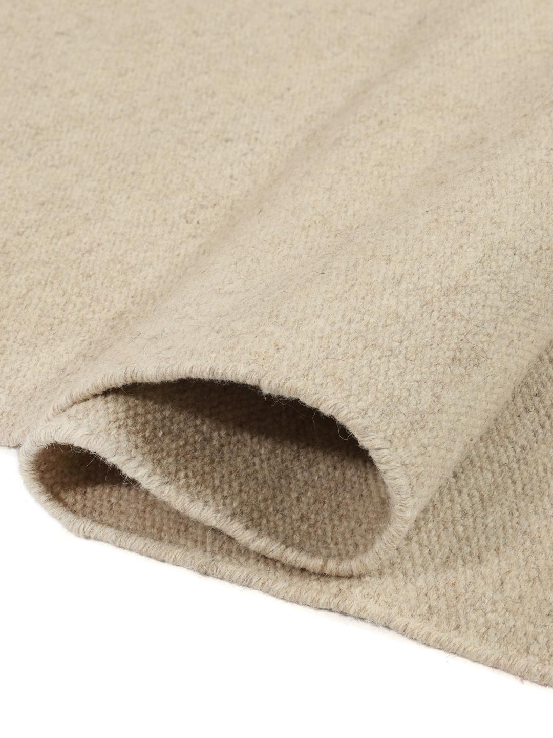 
    Spring Harvest - Beige - 250 x 350 cm
  