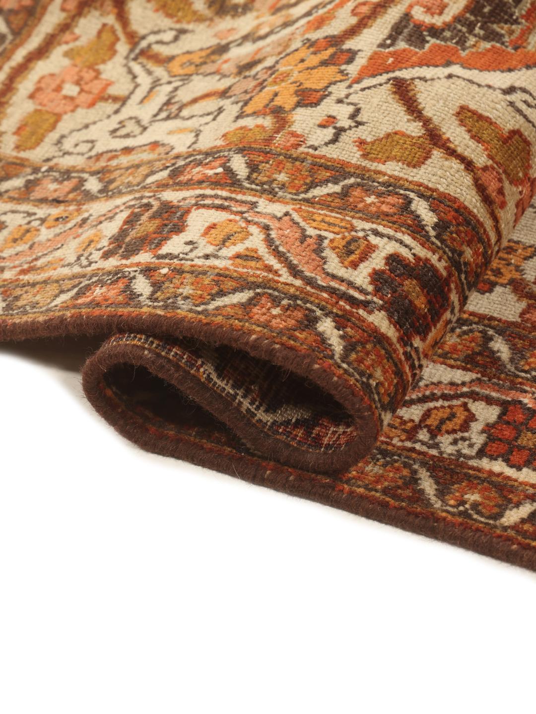 Vintage Wool χαλί με περίπλοκα μοτίβα σε ζεστούς τόνους από τη Μέση Ανατολή