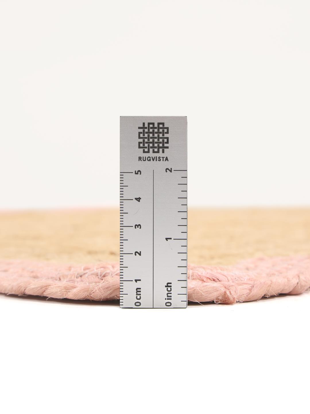 
    Sway - Beige / Rose - 250 x 250 cm
  